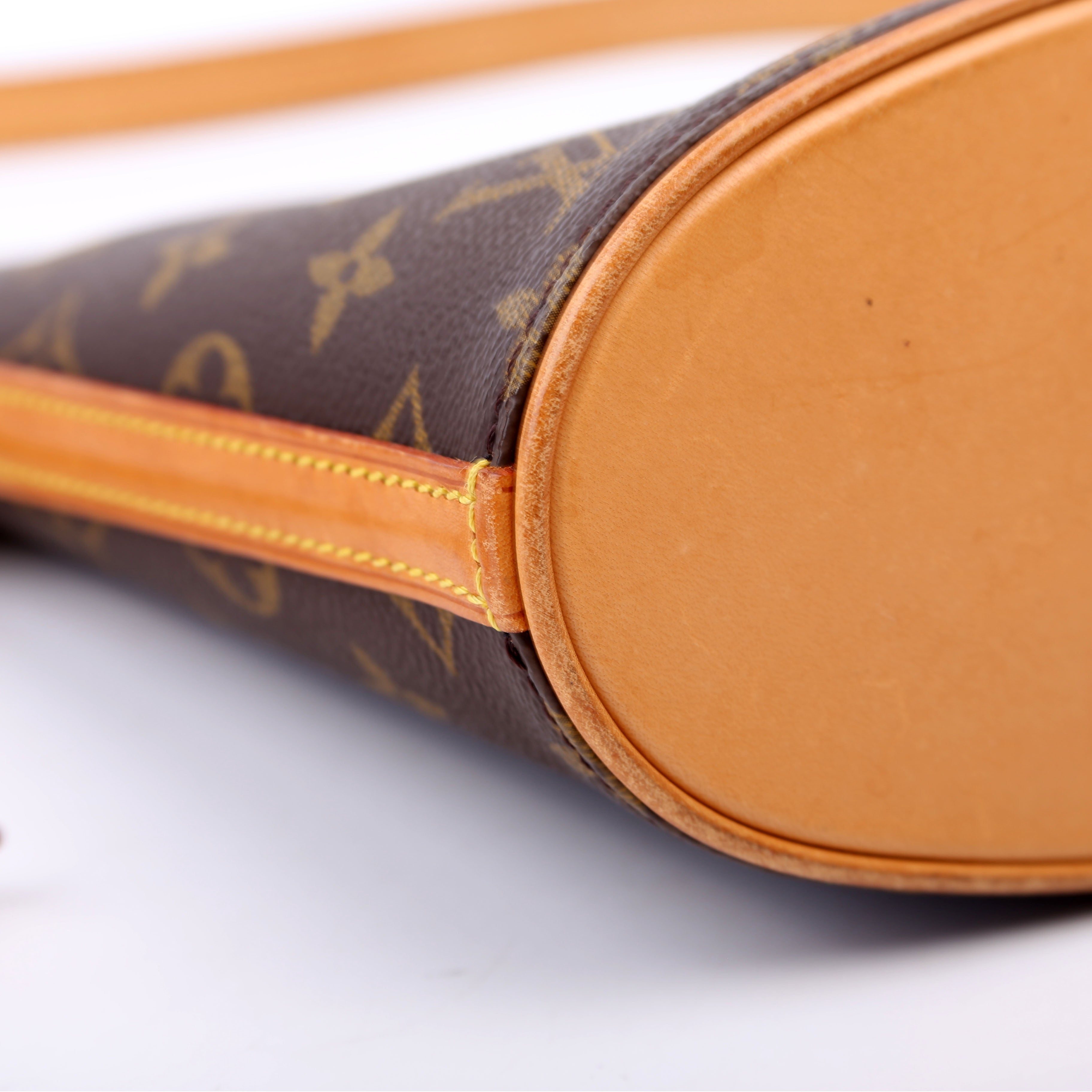 Drouot Monogram