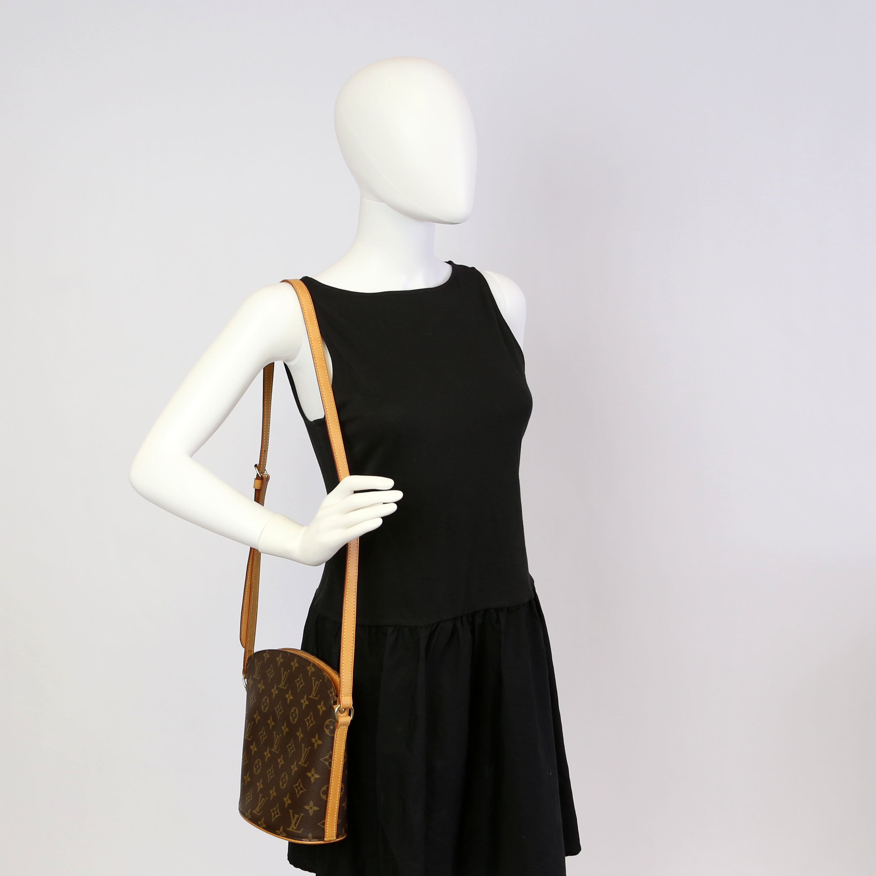Drouot Monogram