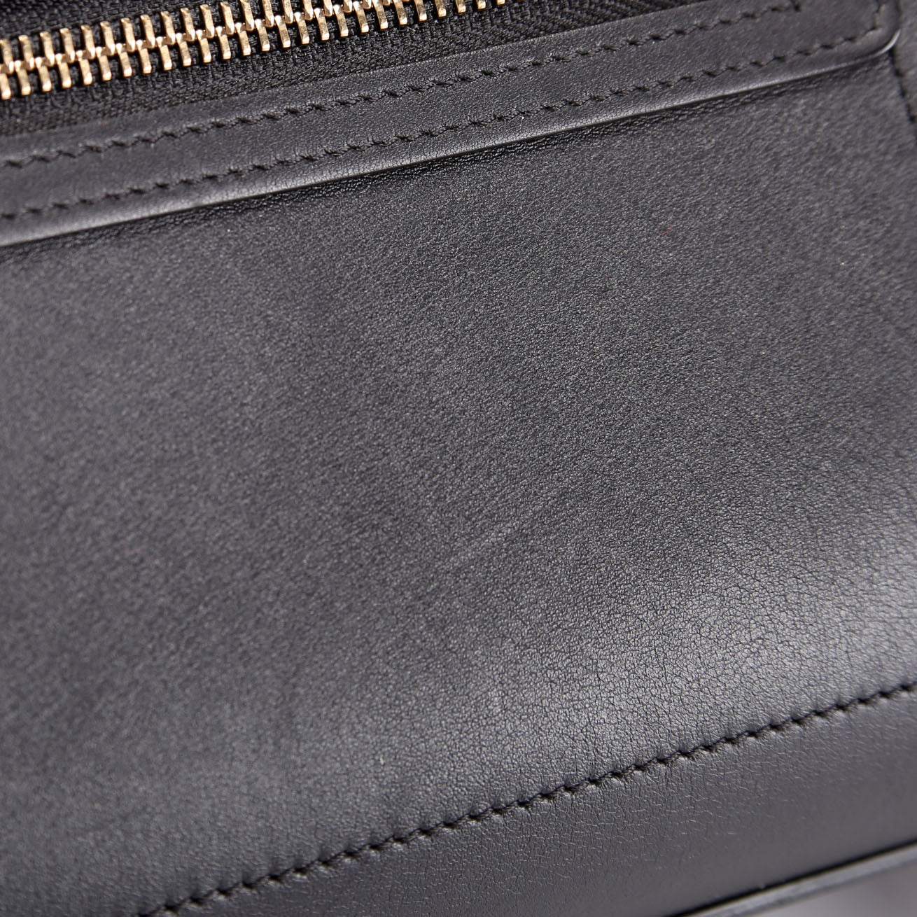Luggage Micro Black