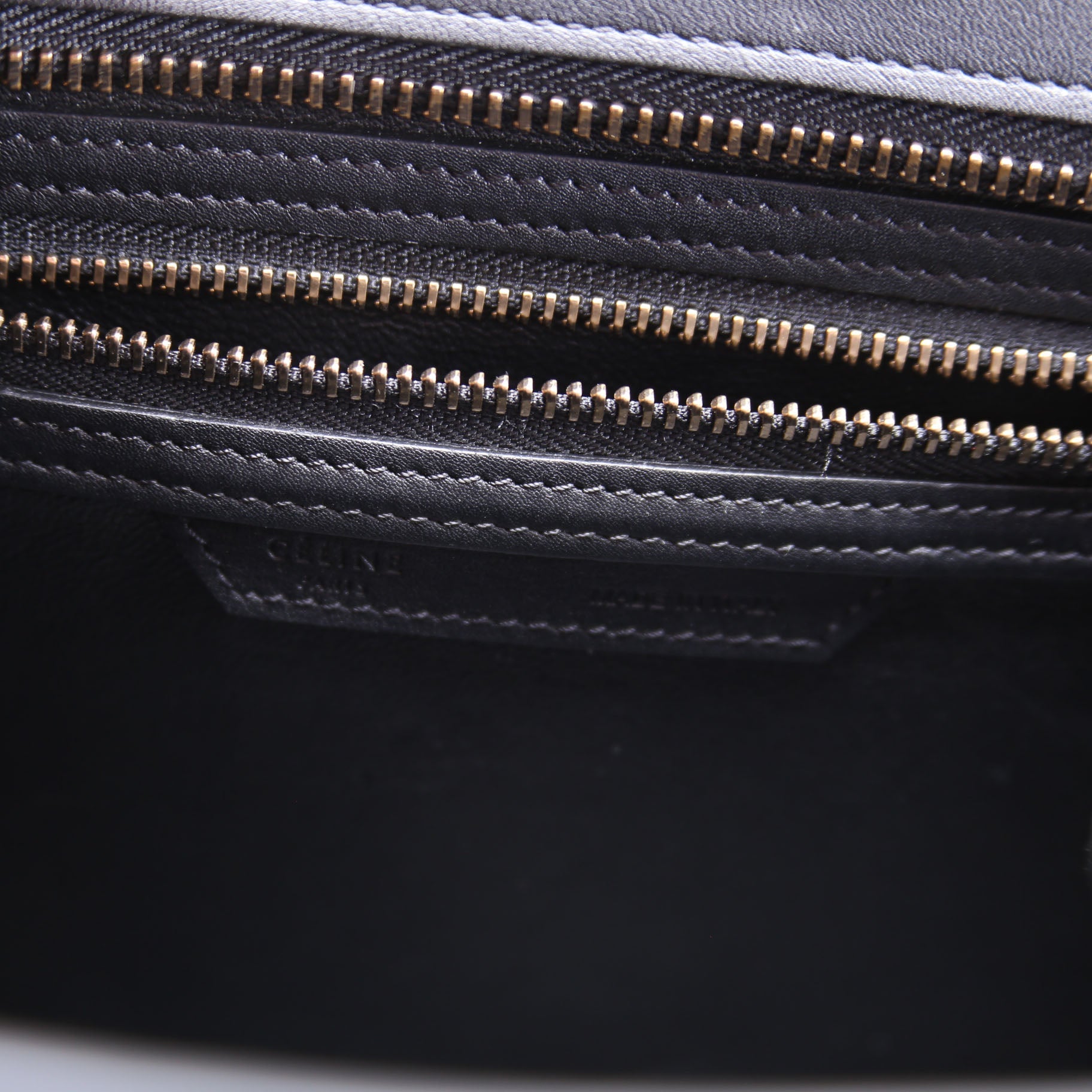 Luggage Micro Black