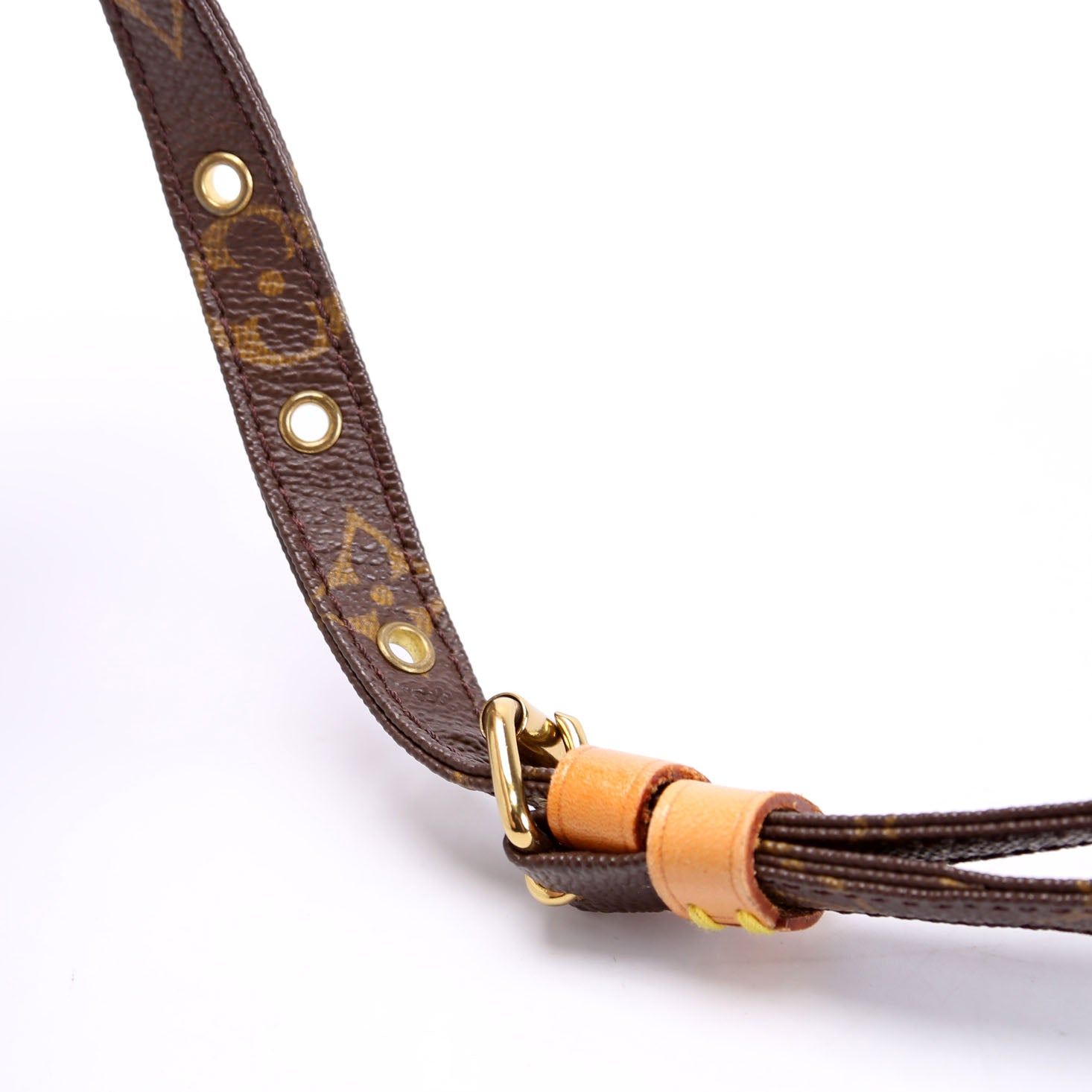 Amazone Monogram