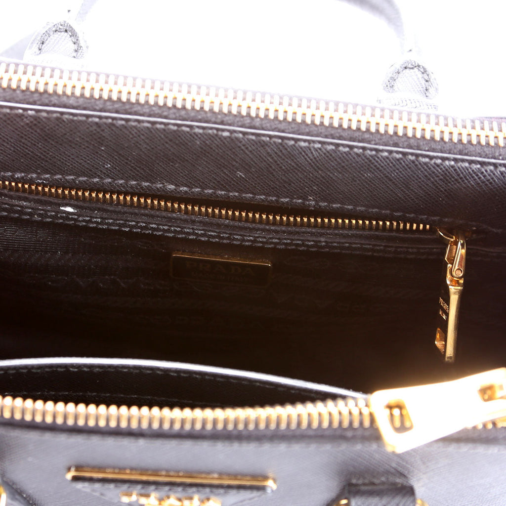 1BA906 Saffiano Lux Galleria Mini Black