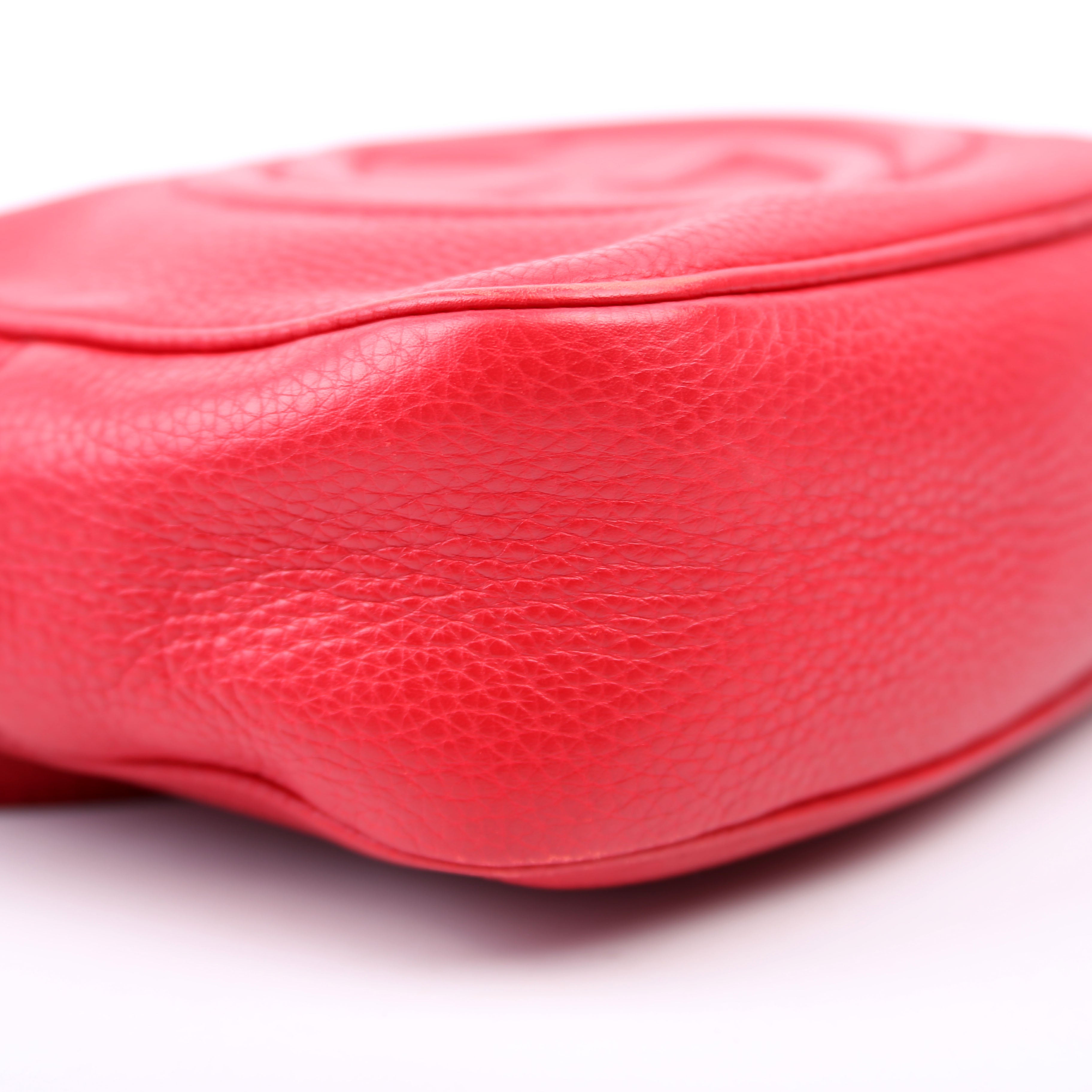 308364 Soho Disco Crossbody Red
