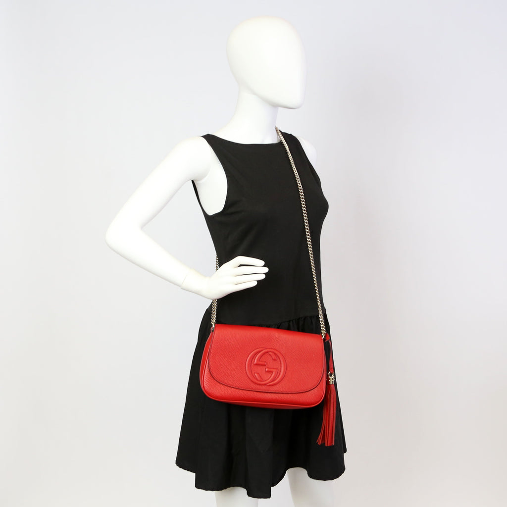 336752 Soho Chain Crossbody Medium Red
