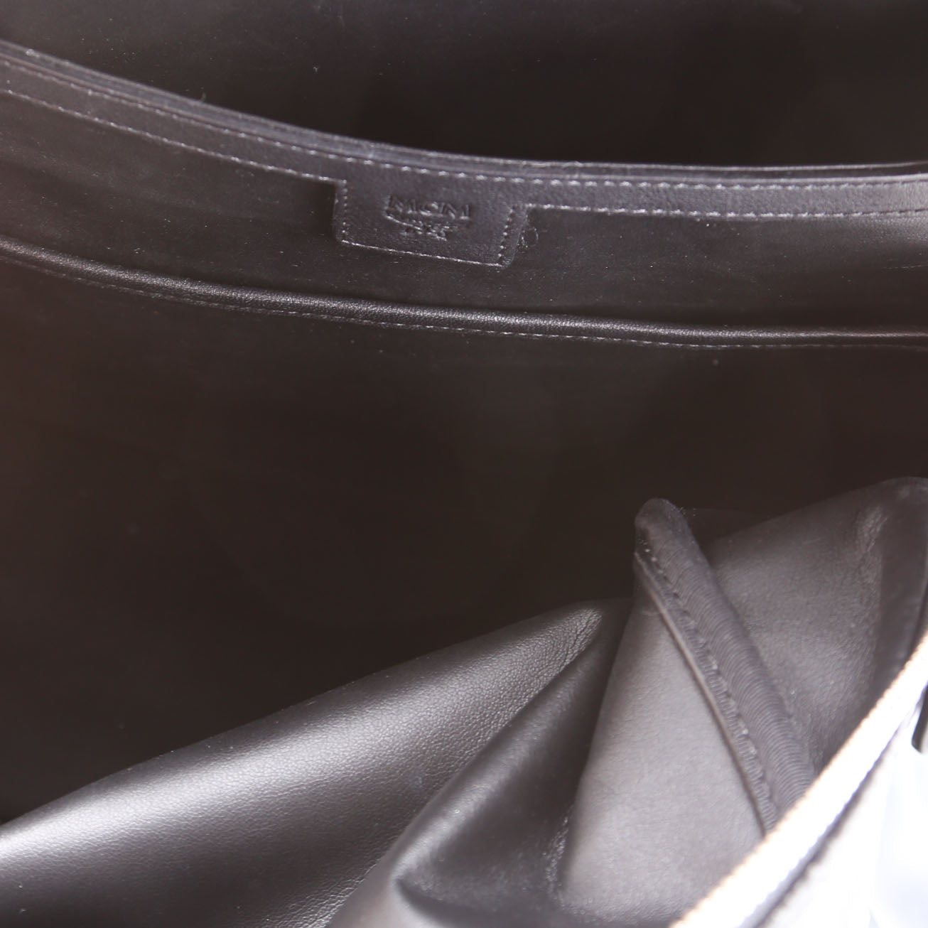 Stark Backpack Medium Black