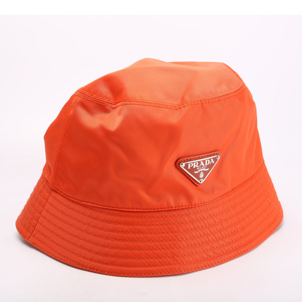 1HC137 Re-Nylon Triangle Logo Bucket Size Medium Orange
