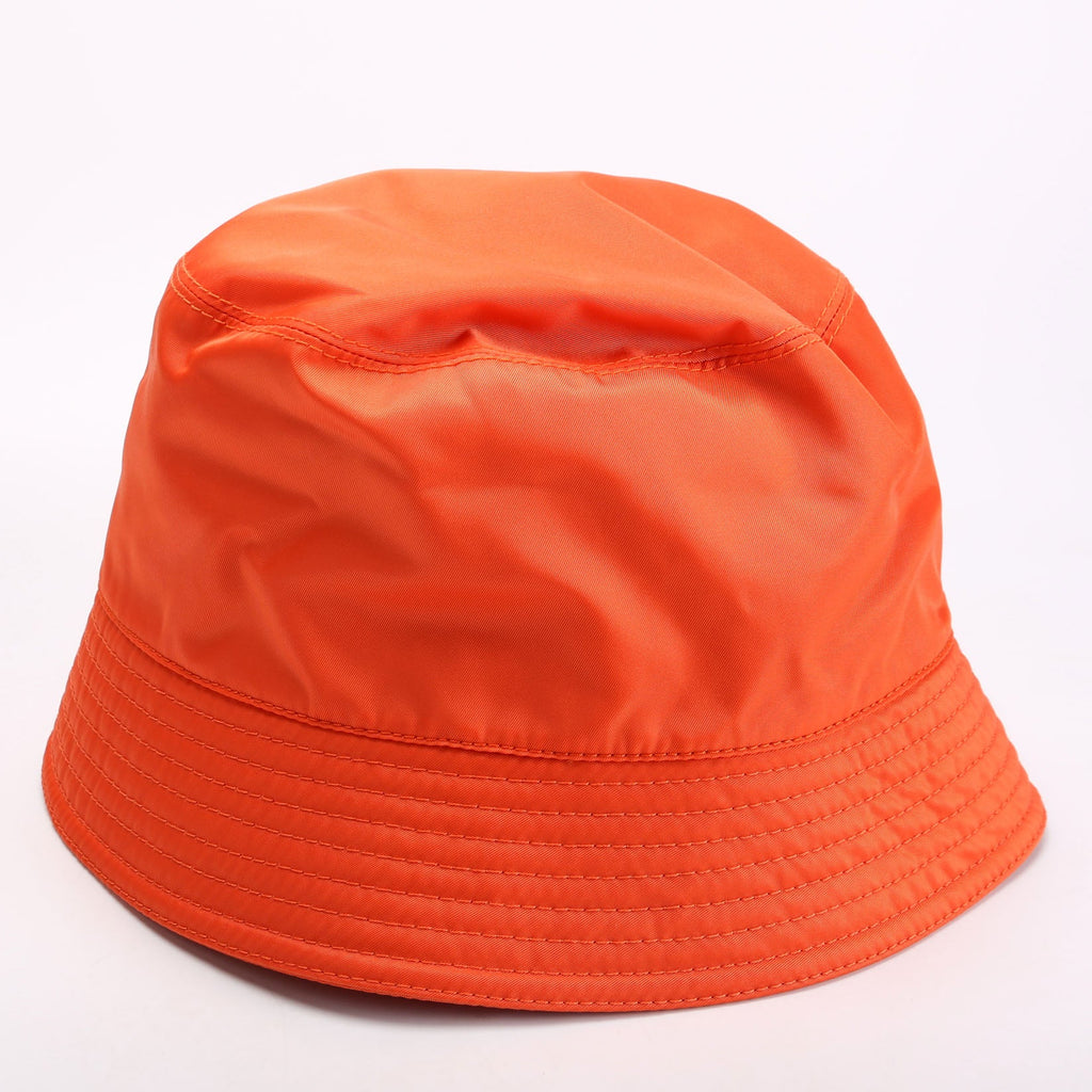 1HC137 Re-Nylon Triangle Logo Bucket Size Medium Orange