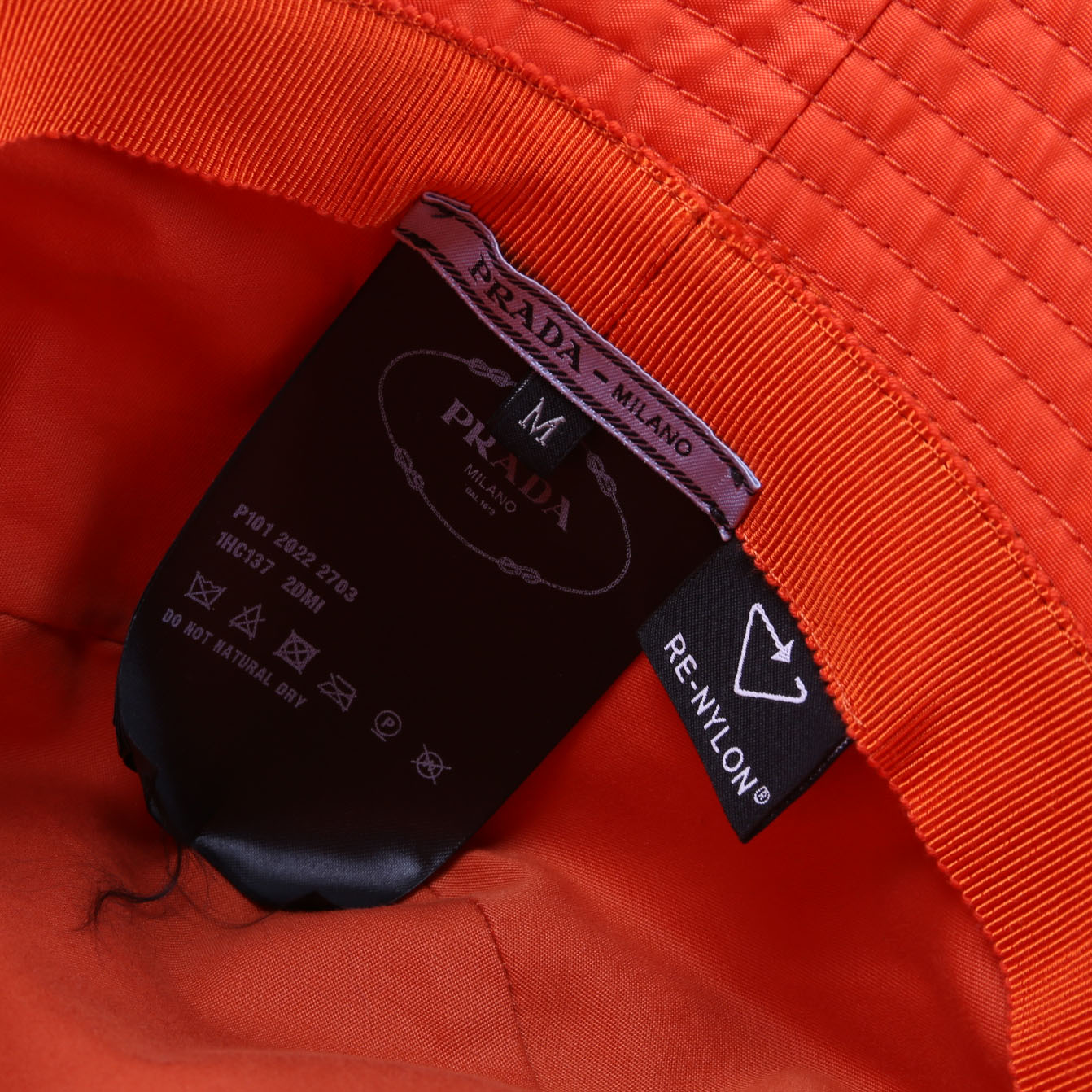 1HC137 Re-Nylon Triangle Logo Bucket Size Medium Orange