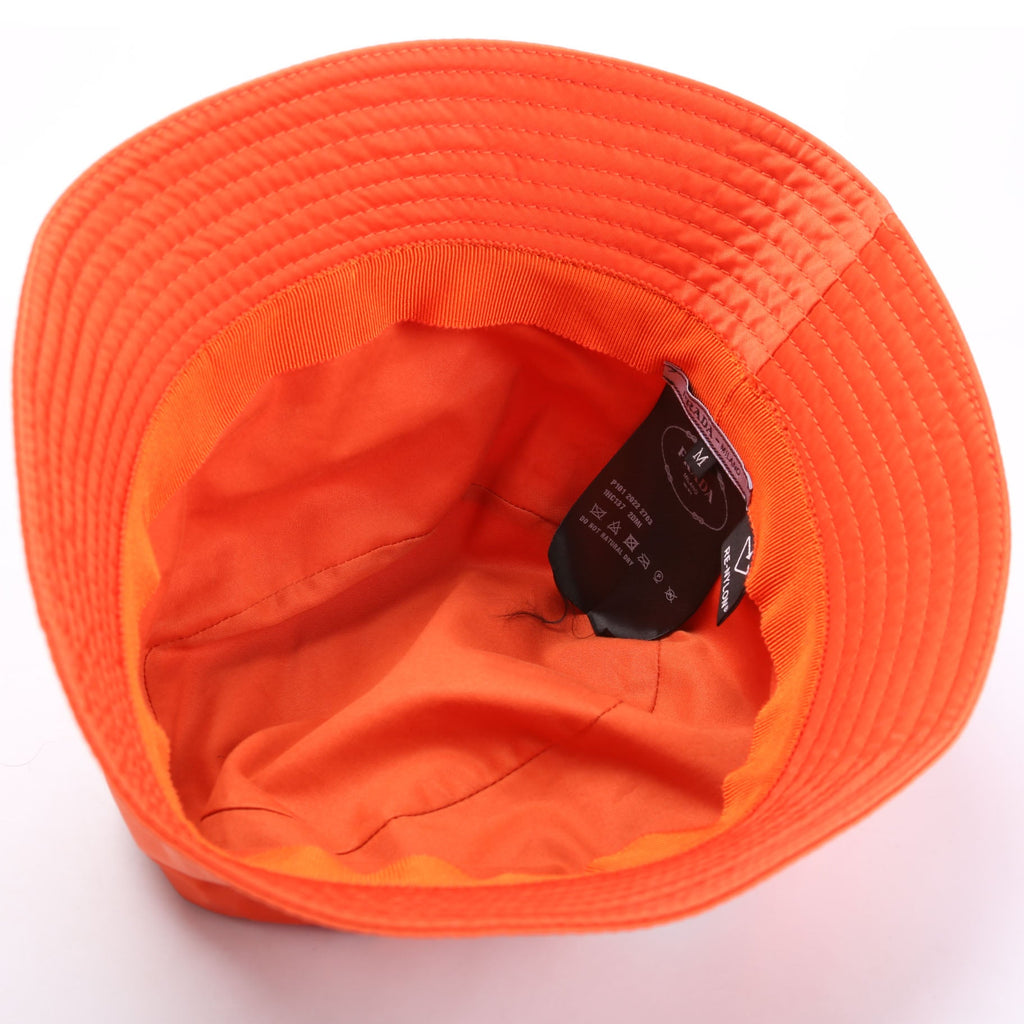 1HC137 Re-Nylon Triangle Logo Bucket Size Medium Orange
