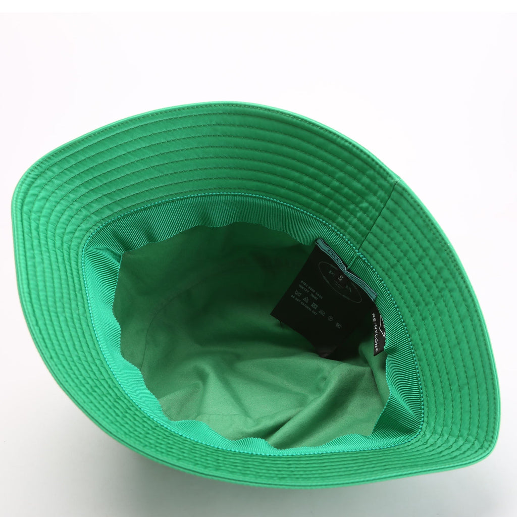 1HC137 Re-Nylon Triangle Logo Bucket Size Medium Green