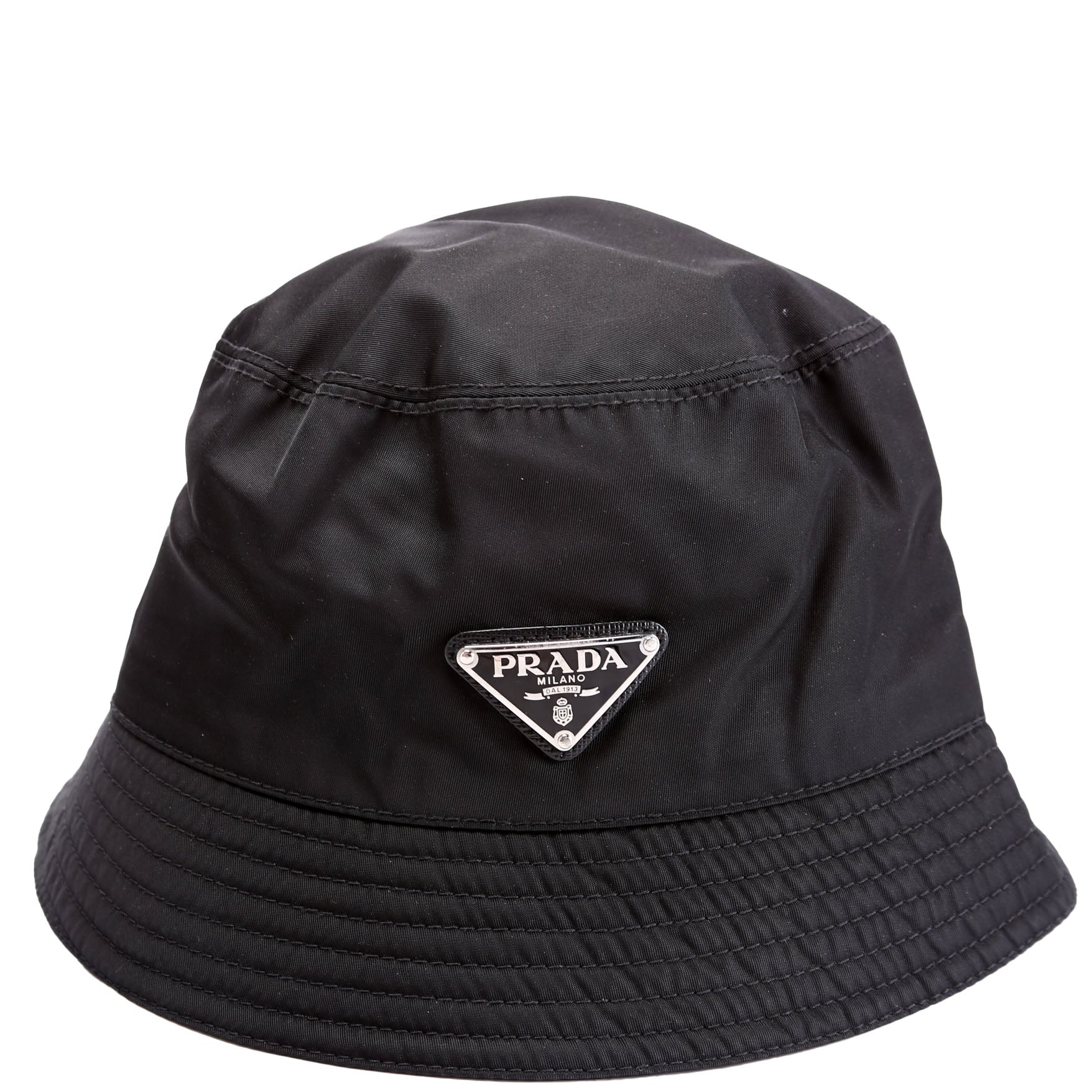 1HC137 Re-Nylon Triangle Logo Bucket Size Medium Black