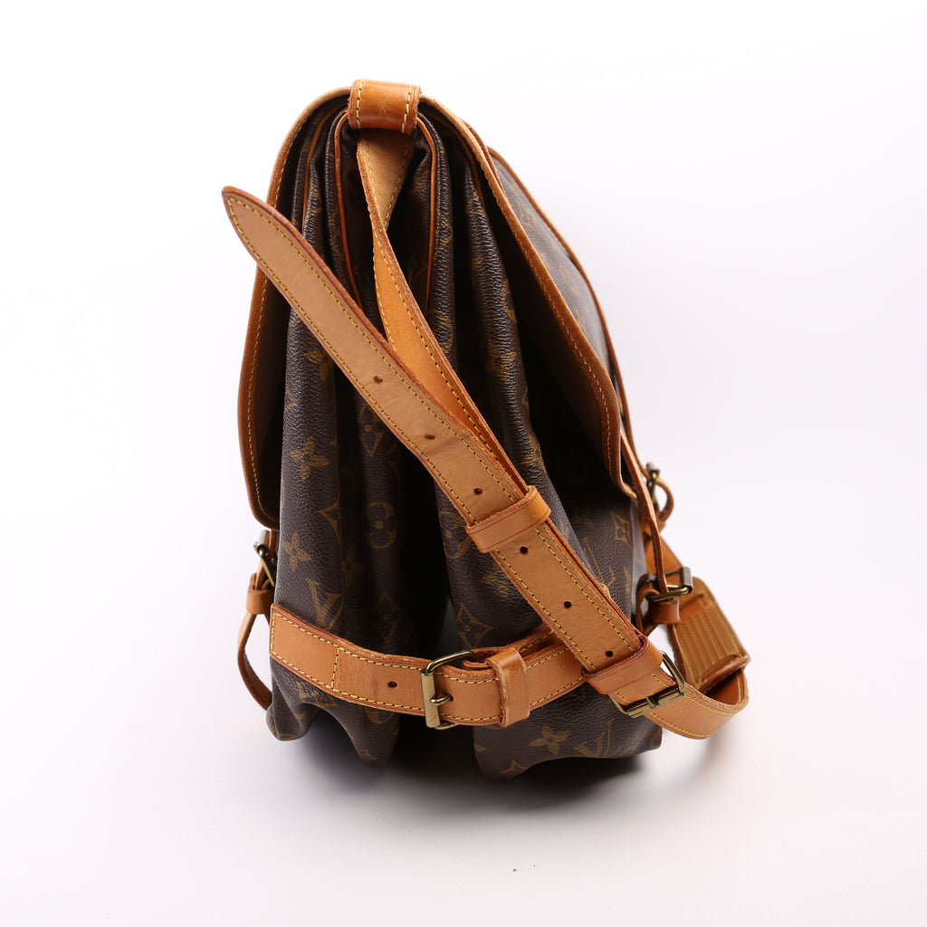 Saumur 43 Monogram