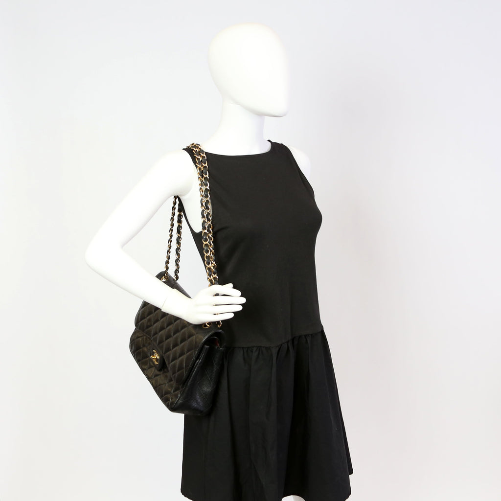 Classic Flap Jumbo Caviar 16M Black