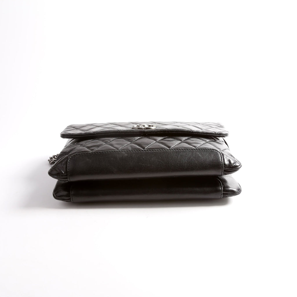 CC Flap Bag Aged Calfskin 17M Black
