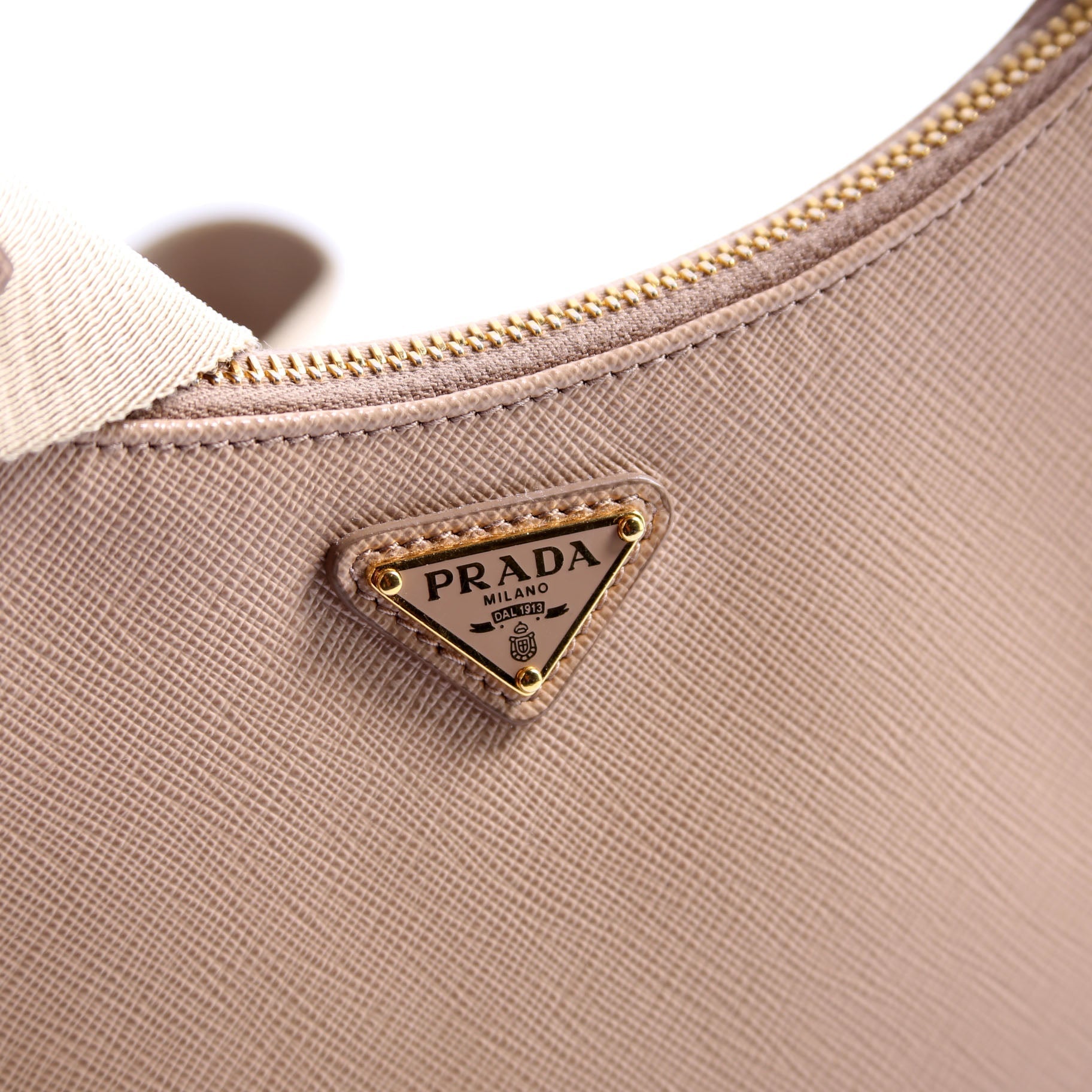Saffiano Re-Edition 2005 Beige