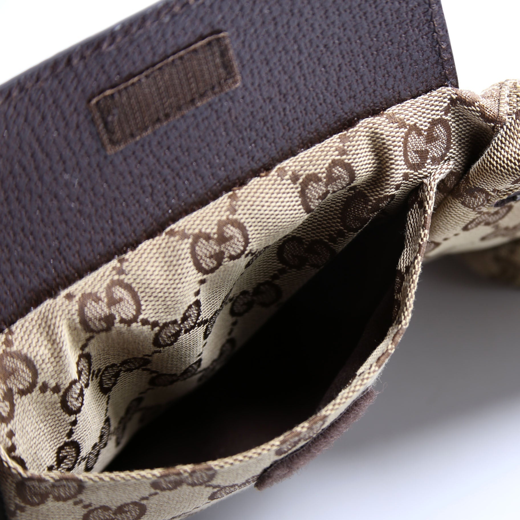 28566 GG Canvas Waist Bag Brown