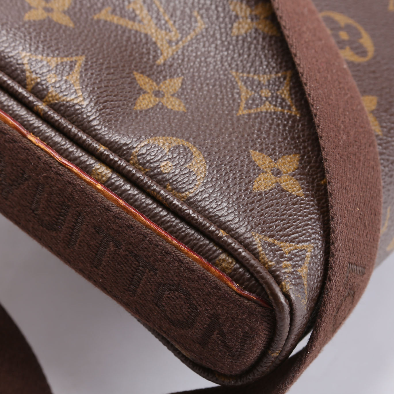 Trotteur Beaubourg Monogram