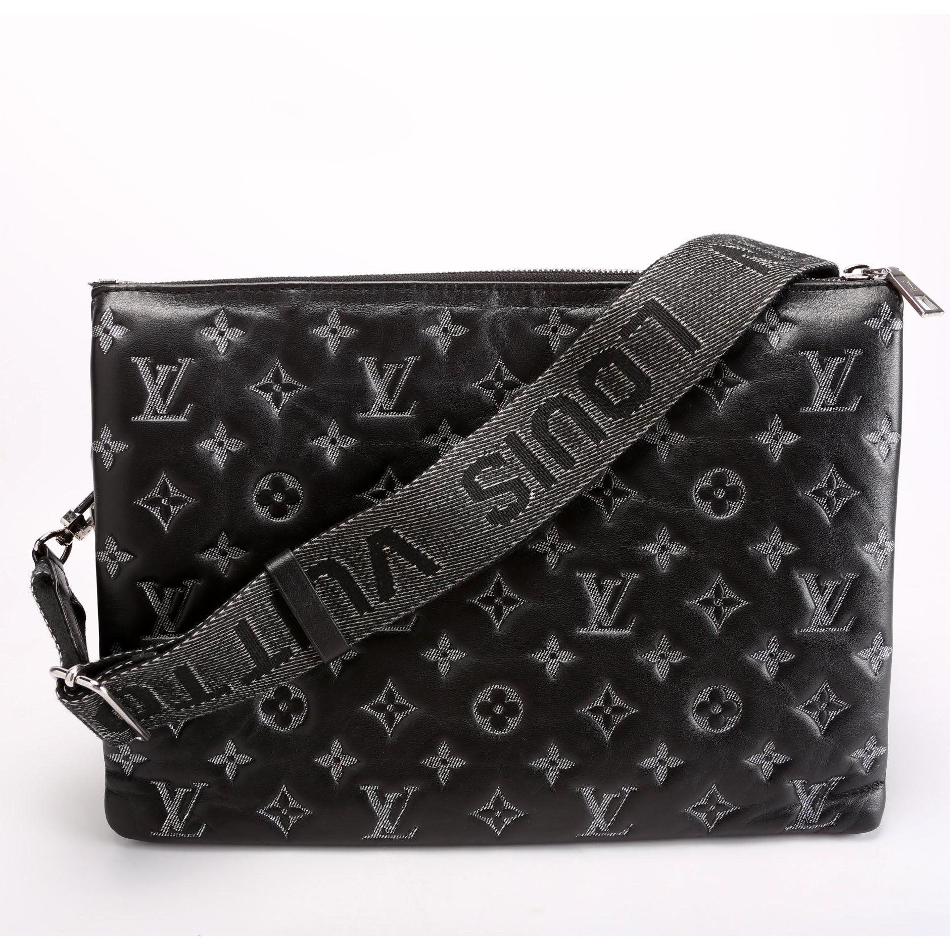 Coussin MM NV Lambskin Denim