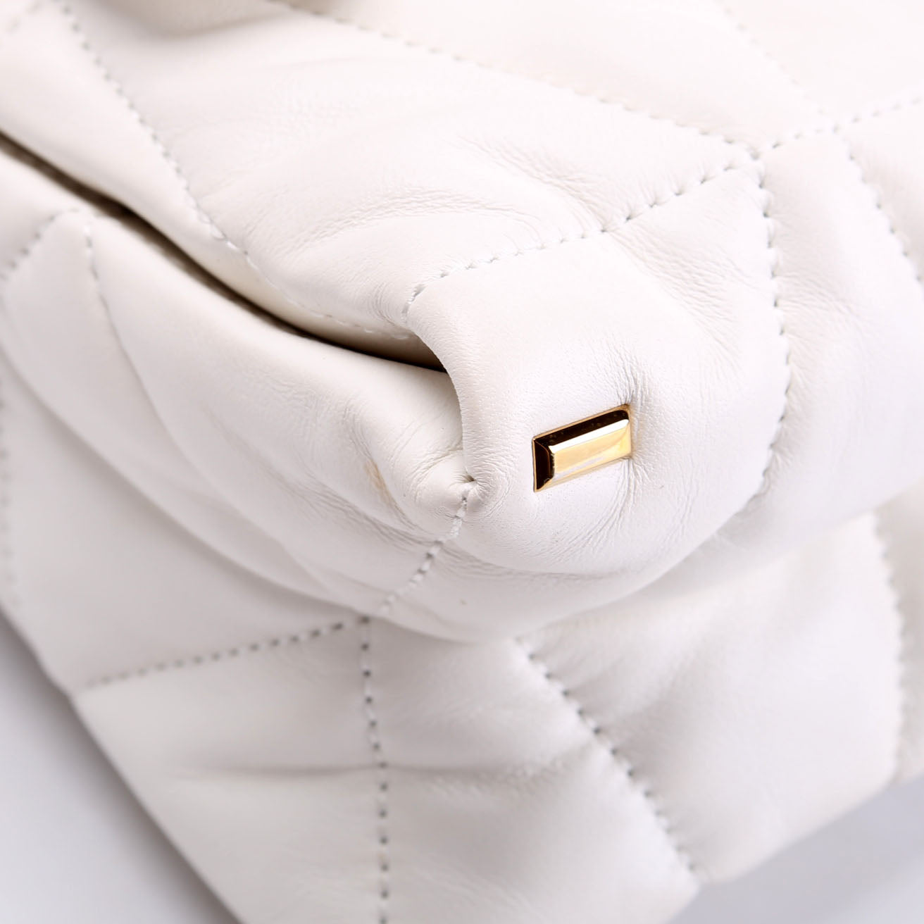Kleio Quilted Shoulder Bag White