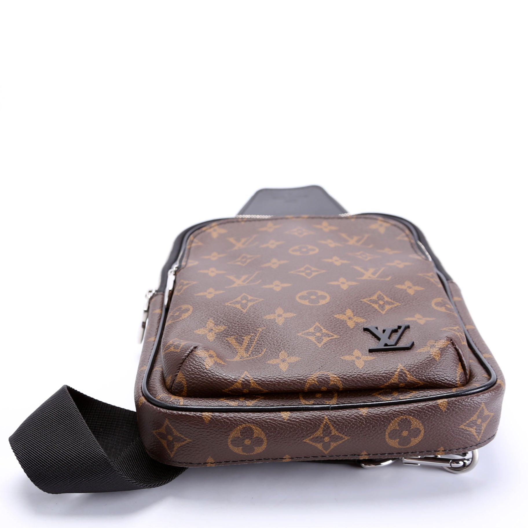 Avenue Sling Bag NM Monogram Black/Brown