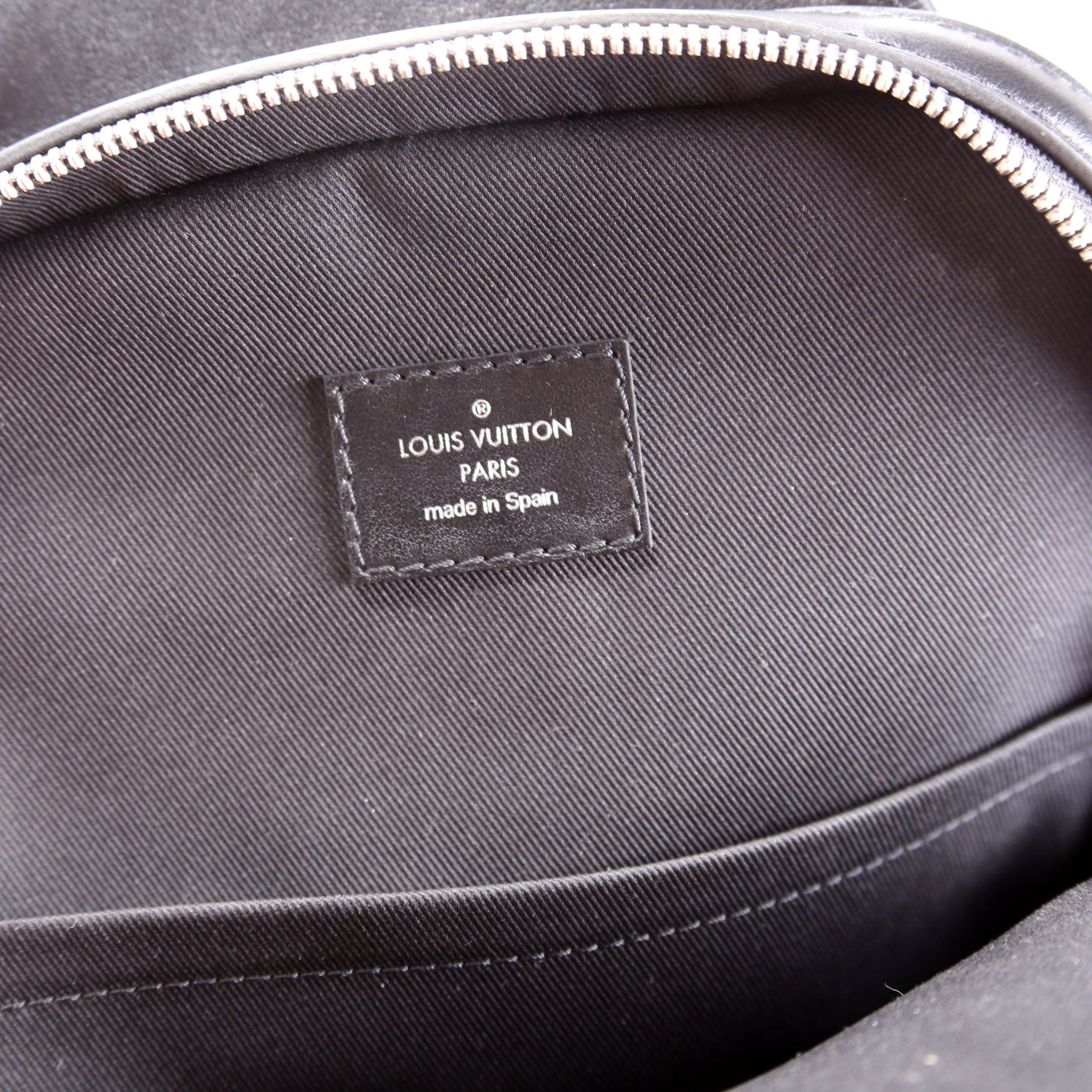 Avenue Sling Bag NM Monogram Black/Brown