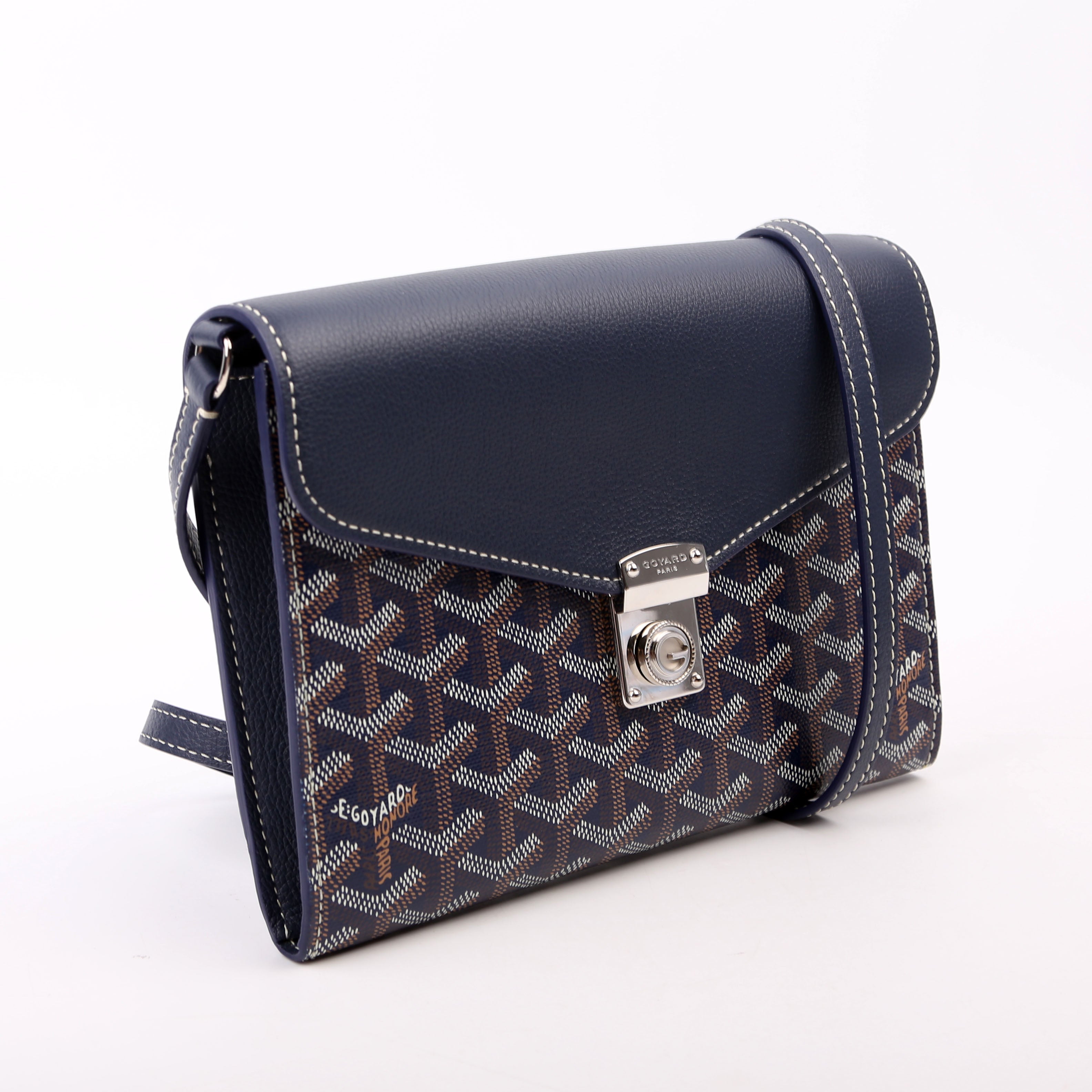 Chypre Pouch Wallet With Strap Navy