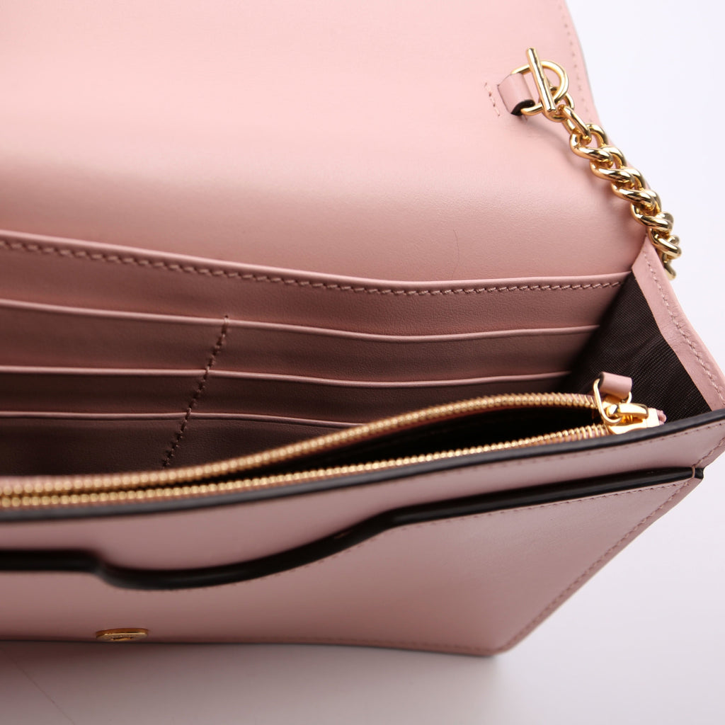 723787 GG Matelasse Chain Wallet Pink