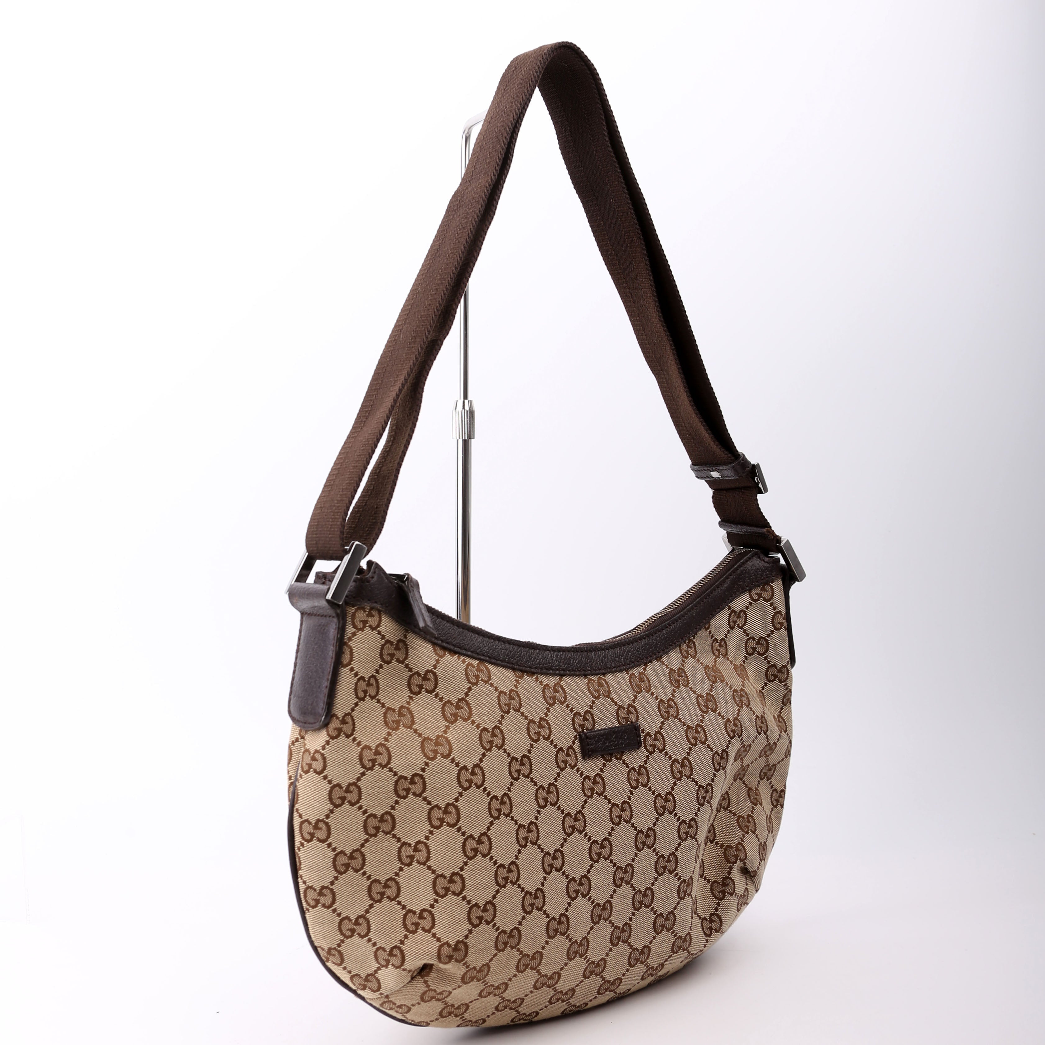 181092 GG Canvas Half Moon Hobo