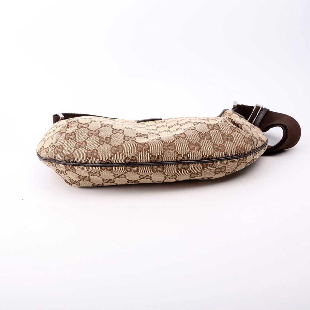 181092 GG Canvas Half Moon Hobo