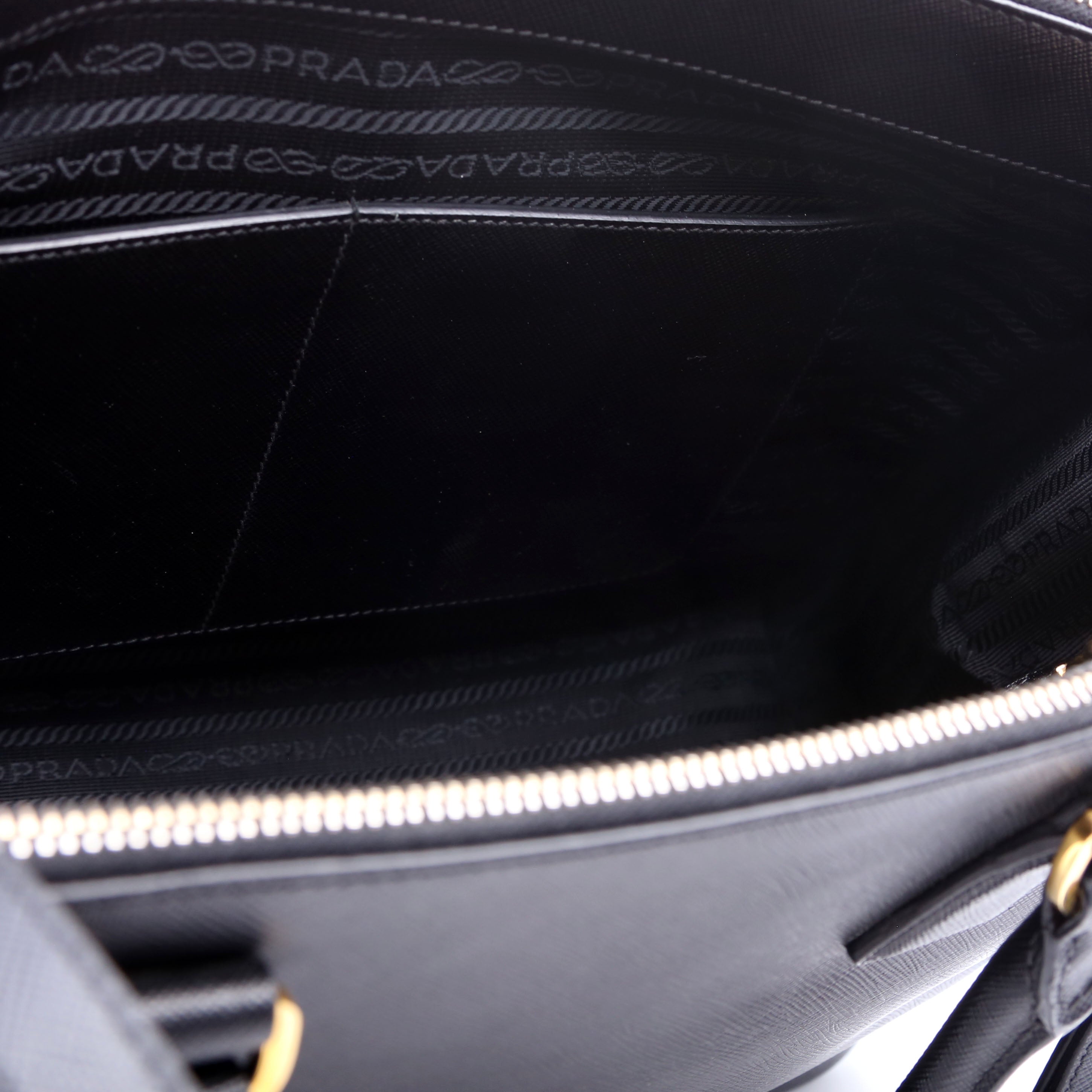 Saffiano Galleria Medium Black