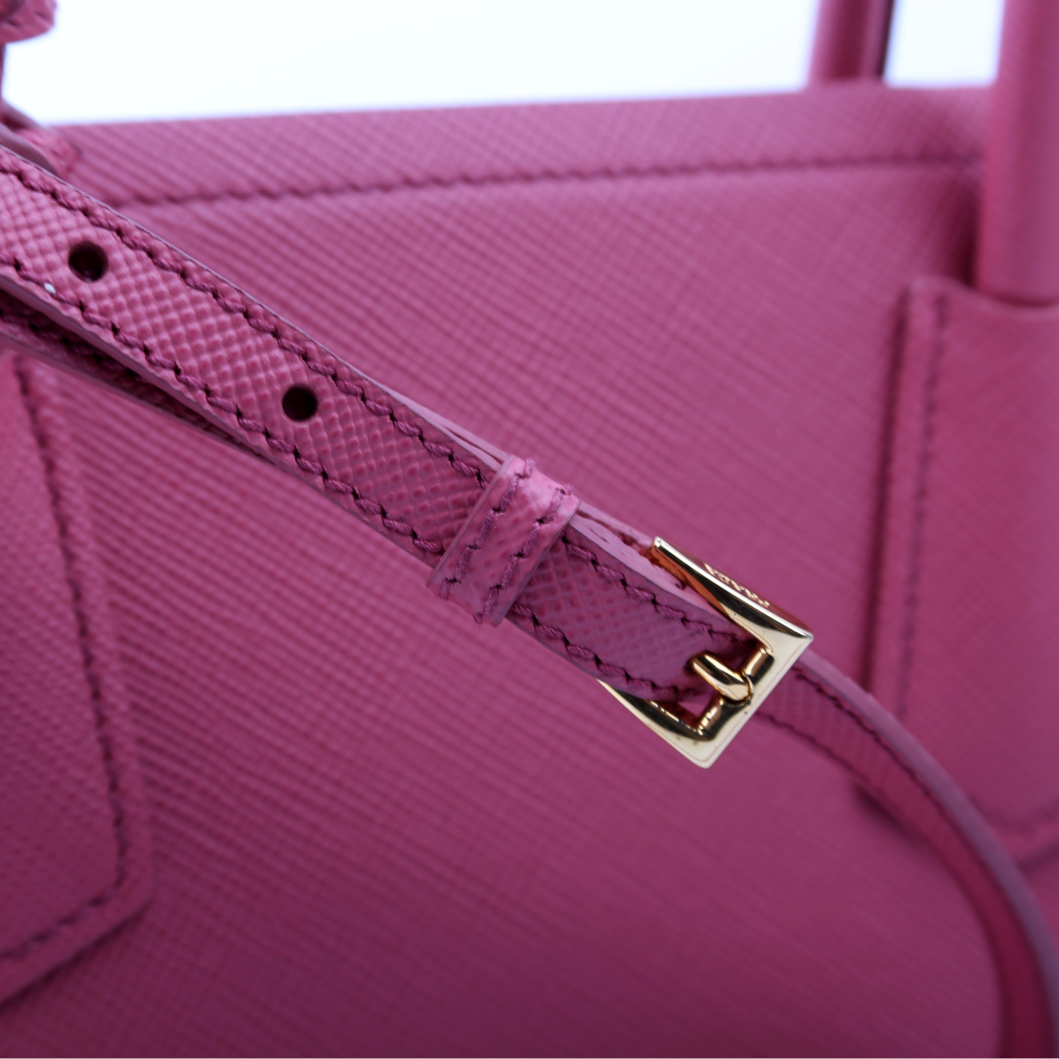Saffiano Cuir Double Medium Pink
