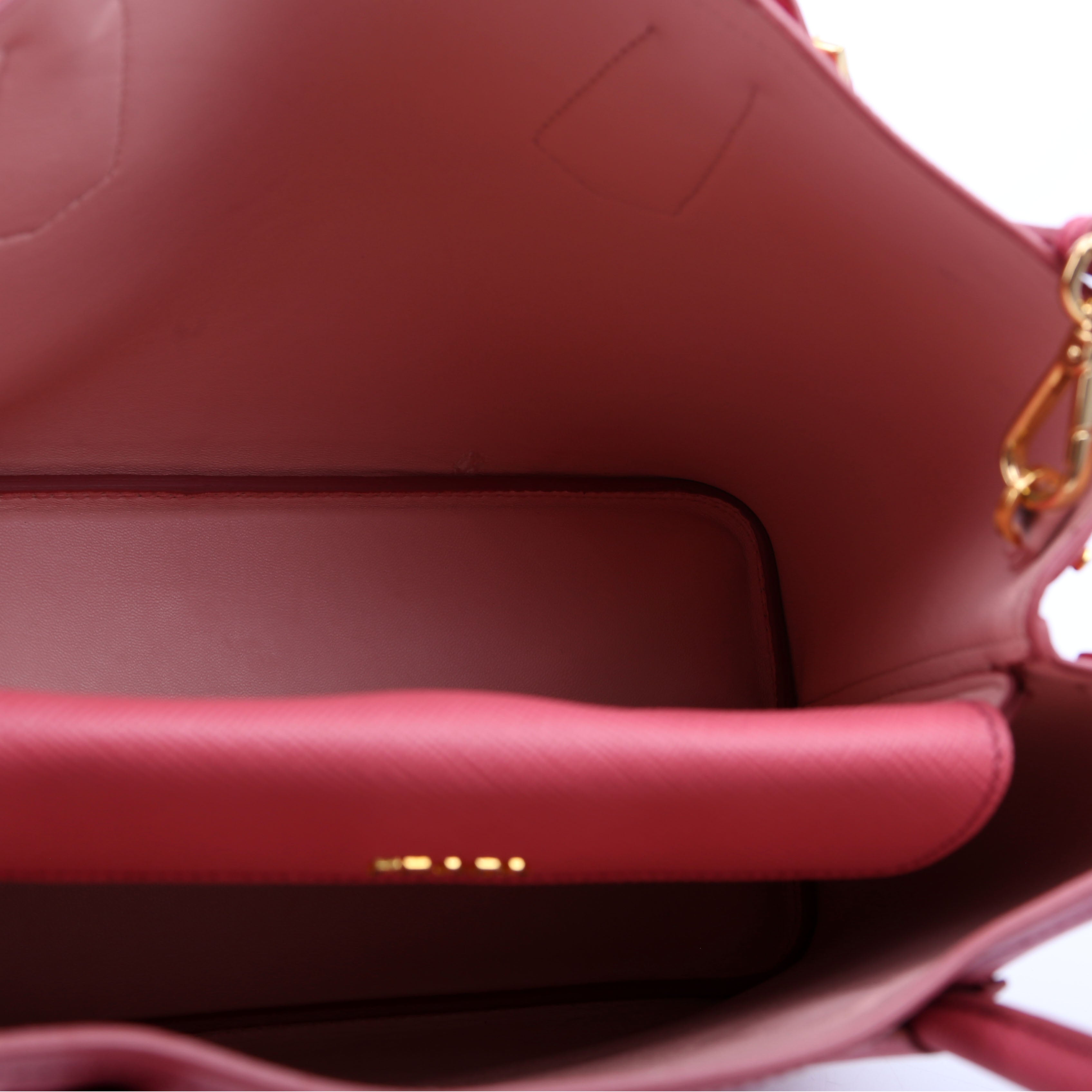 Saffiano Cuir Double Medium Pink