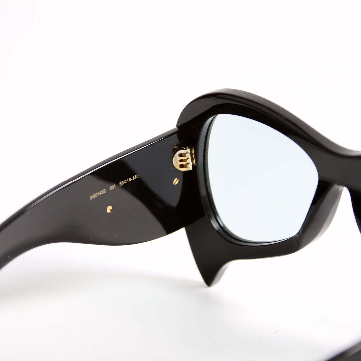 GG0143S Oversized Mother of Pearl Acetate