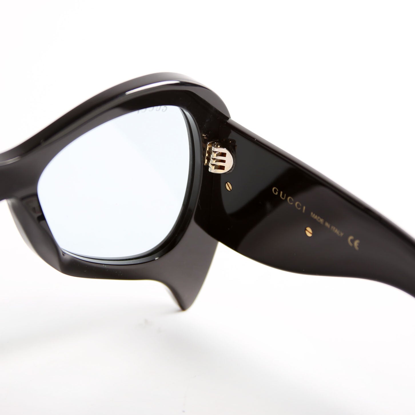 GG0143S Oversized Mother of Pearl Acetate