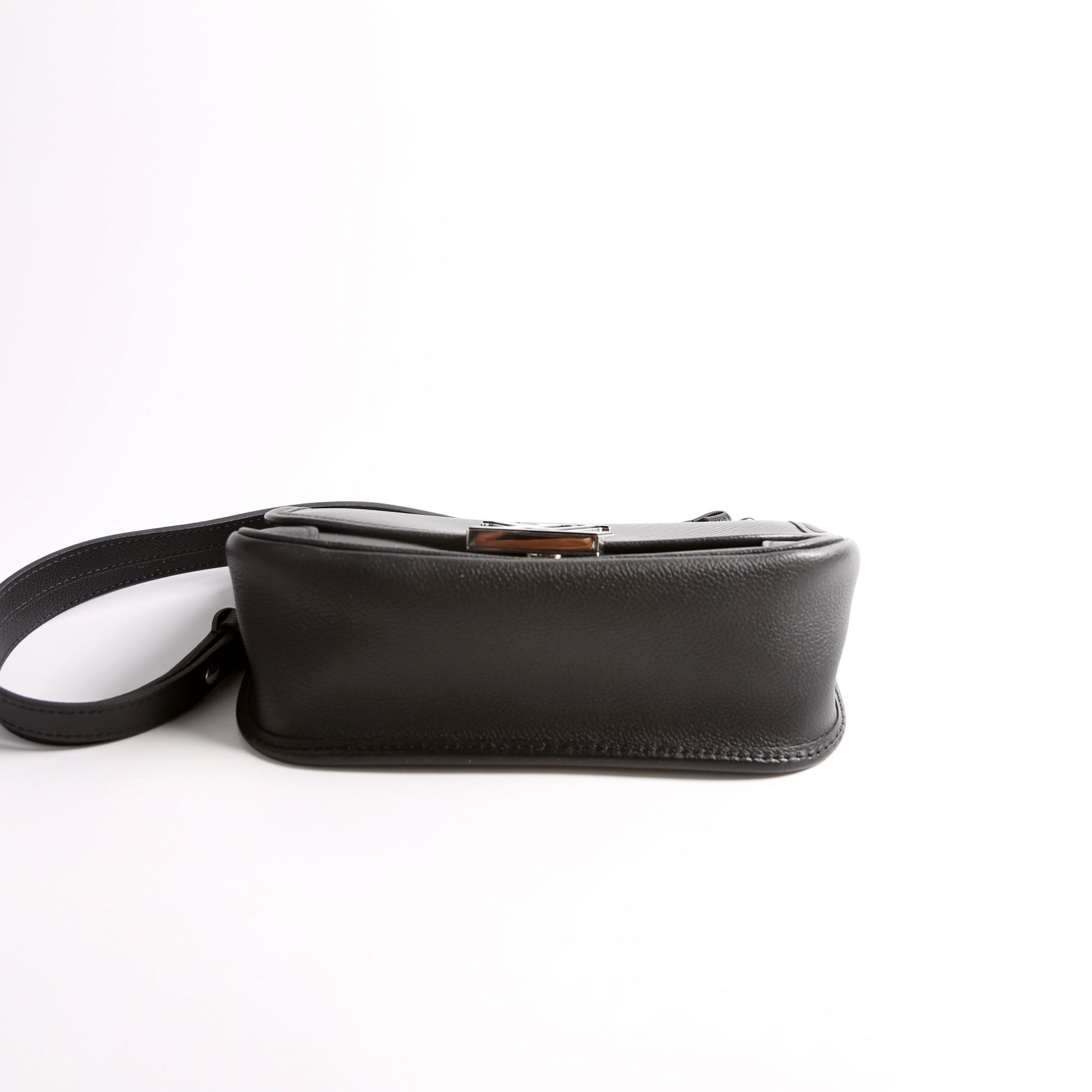 Buci Crossbody Epi Black