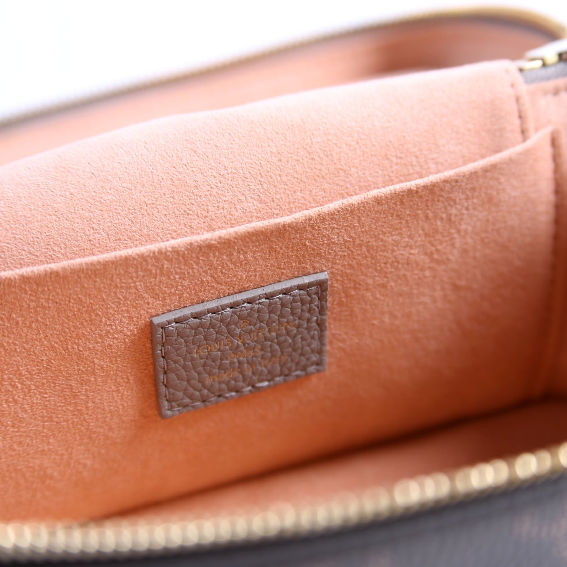 Nice Mini Toiletry Pouch Flight Mode Mahina
