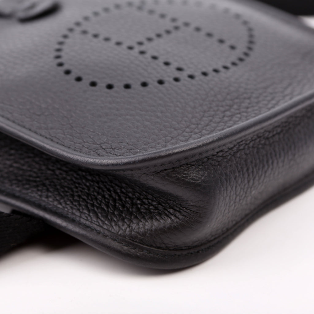 Evelyne TPM Black