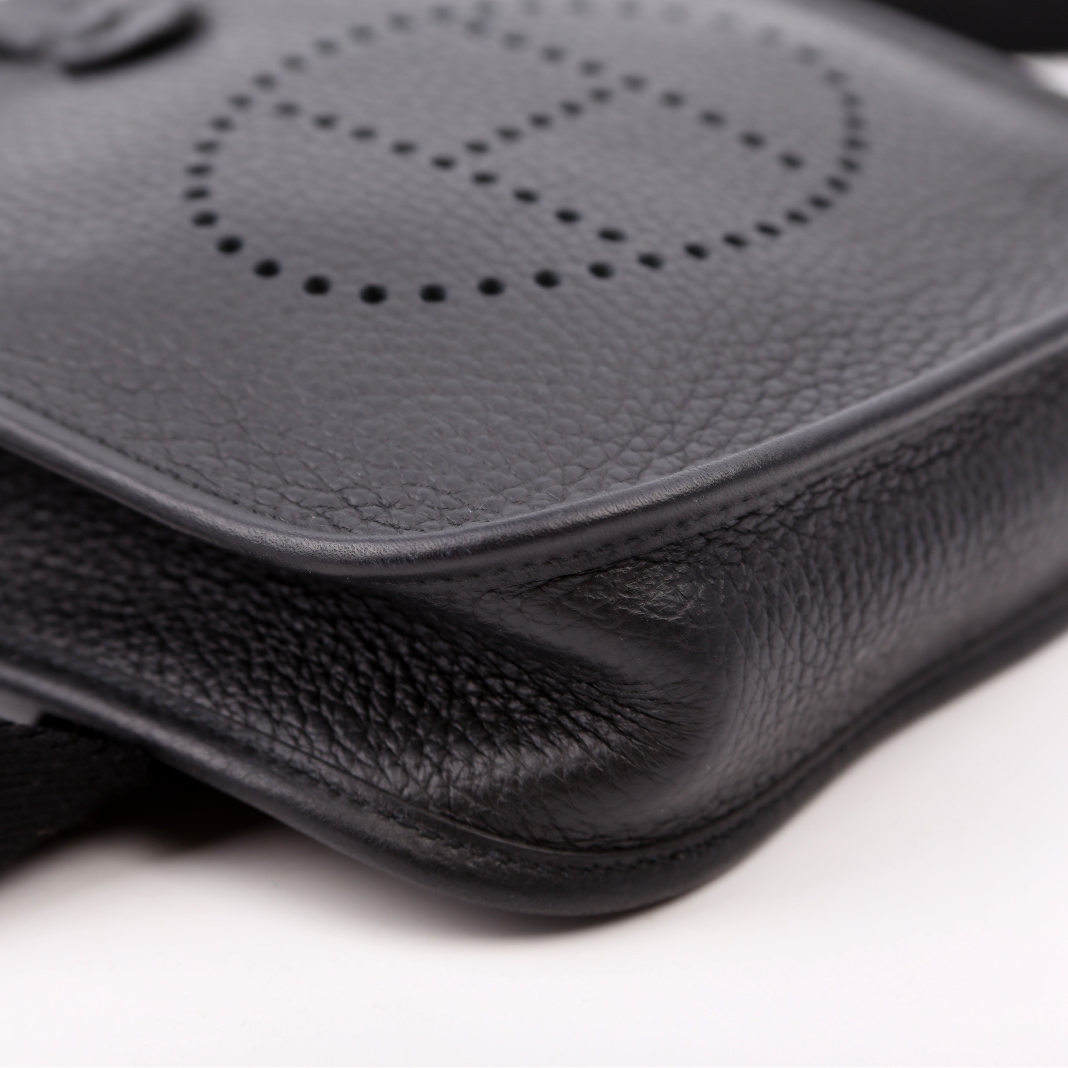 Evelyne TPM Black