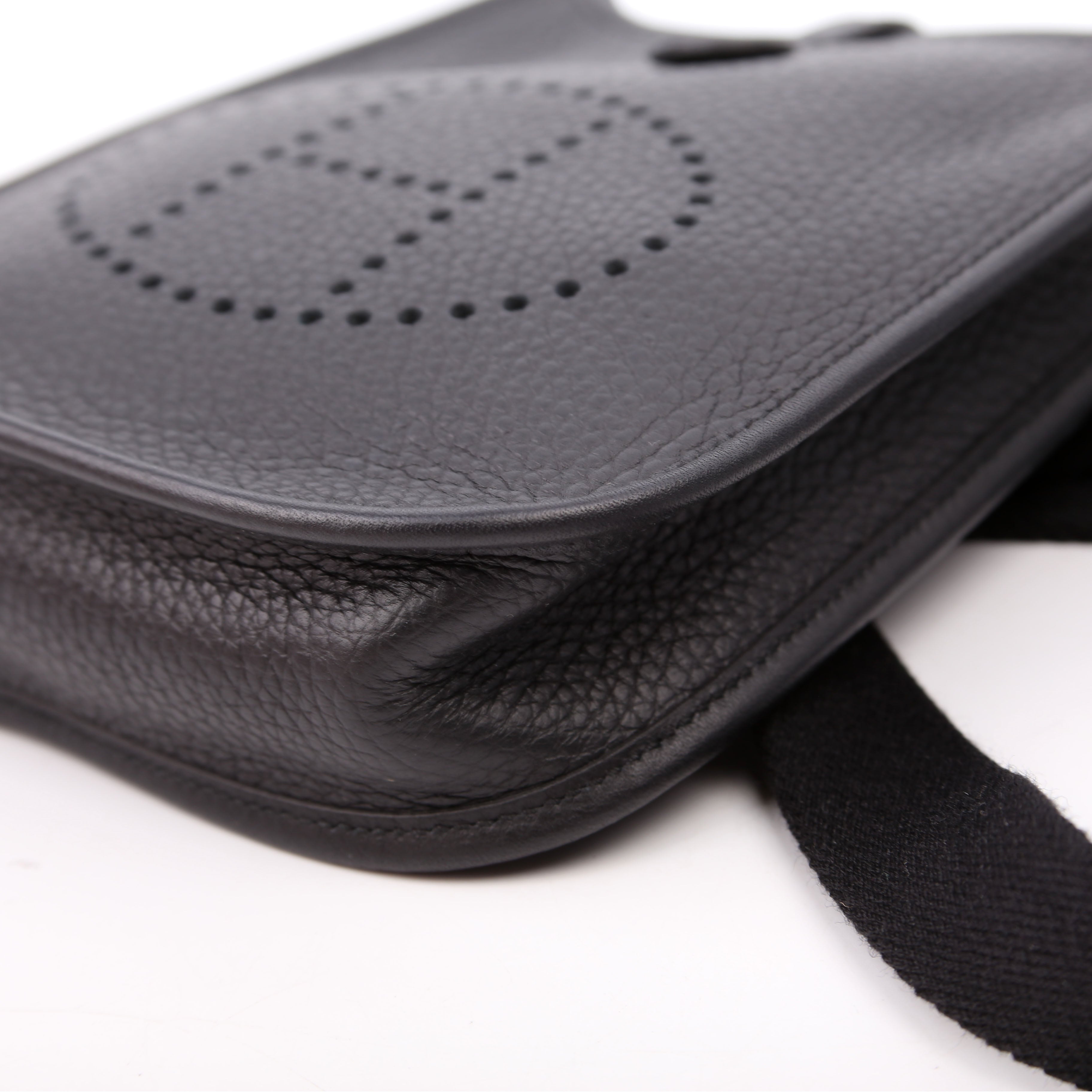 Evelyne TPM Black
