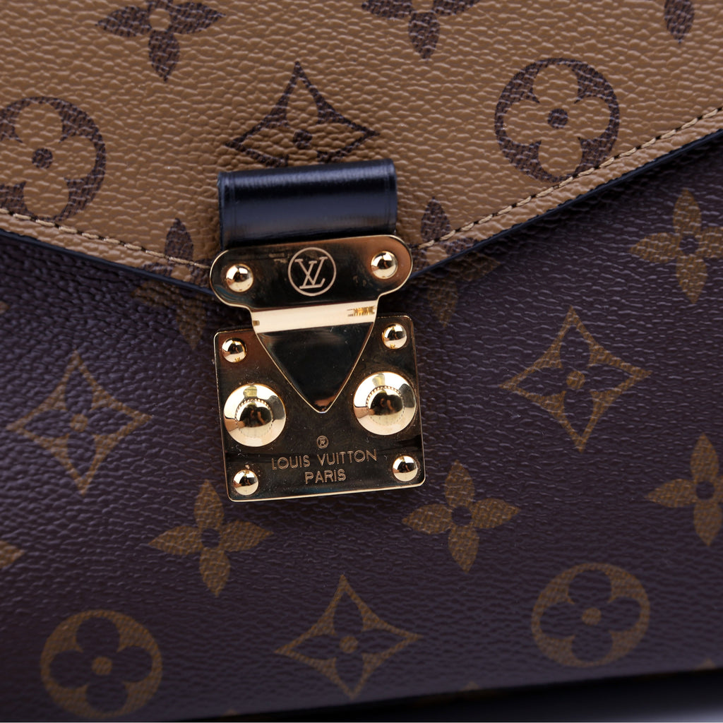 Pochette Metis Reverse Monogram Black