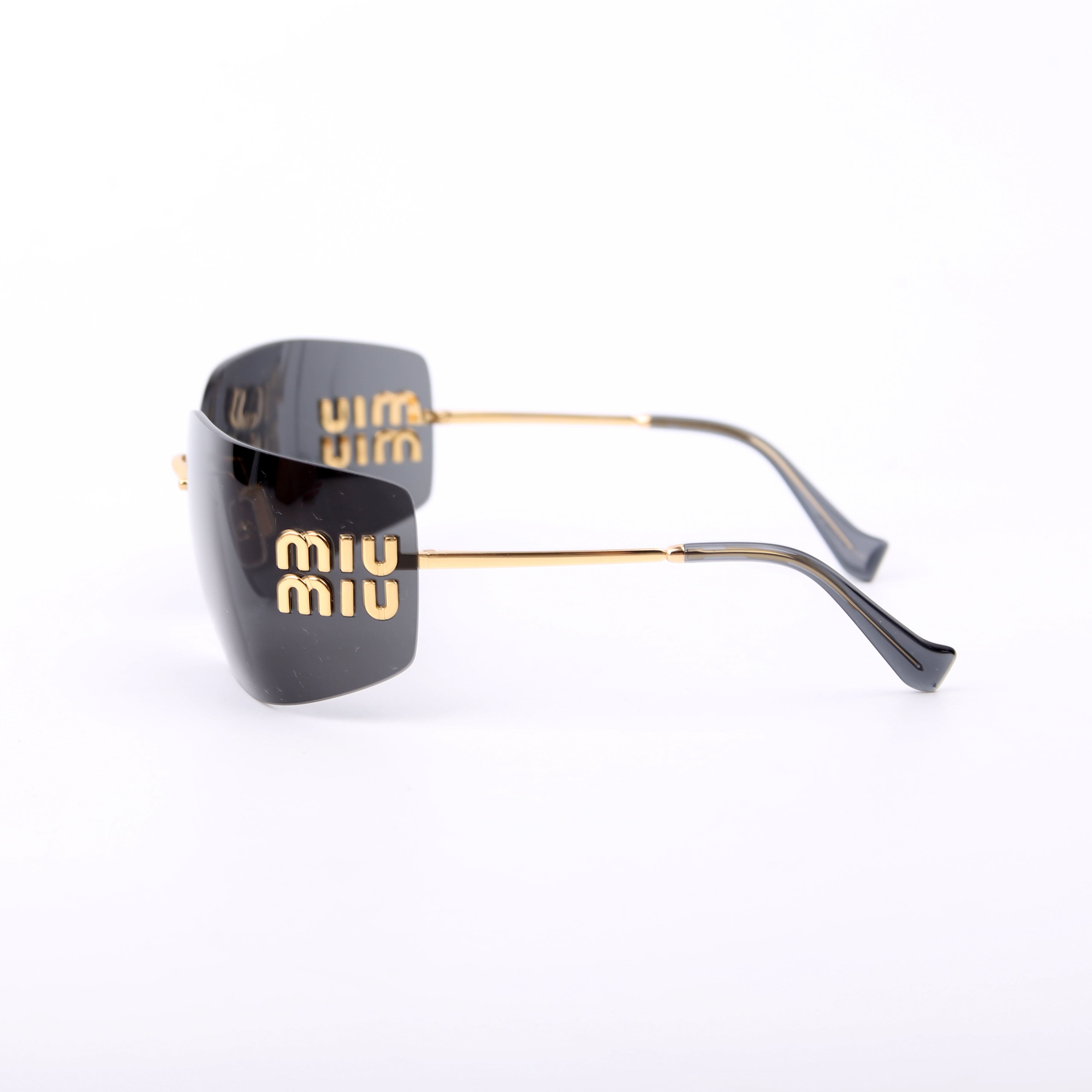 SMU54Y Shield Sunglasses Black/Gold