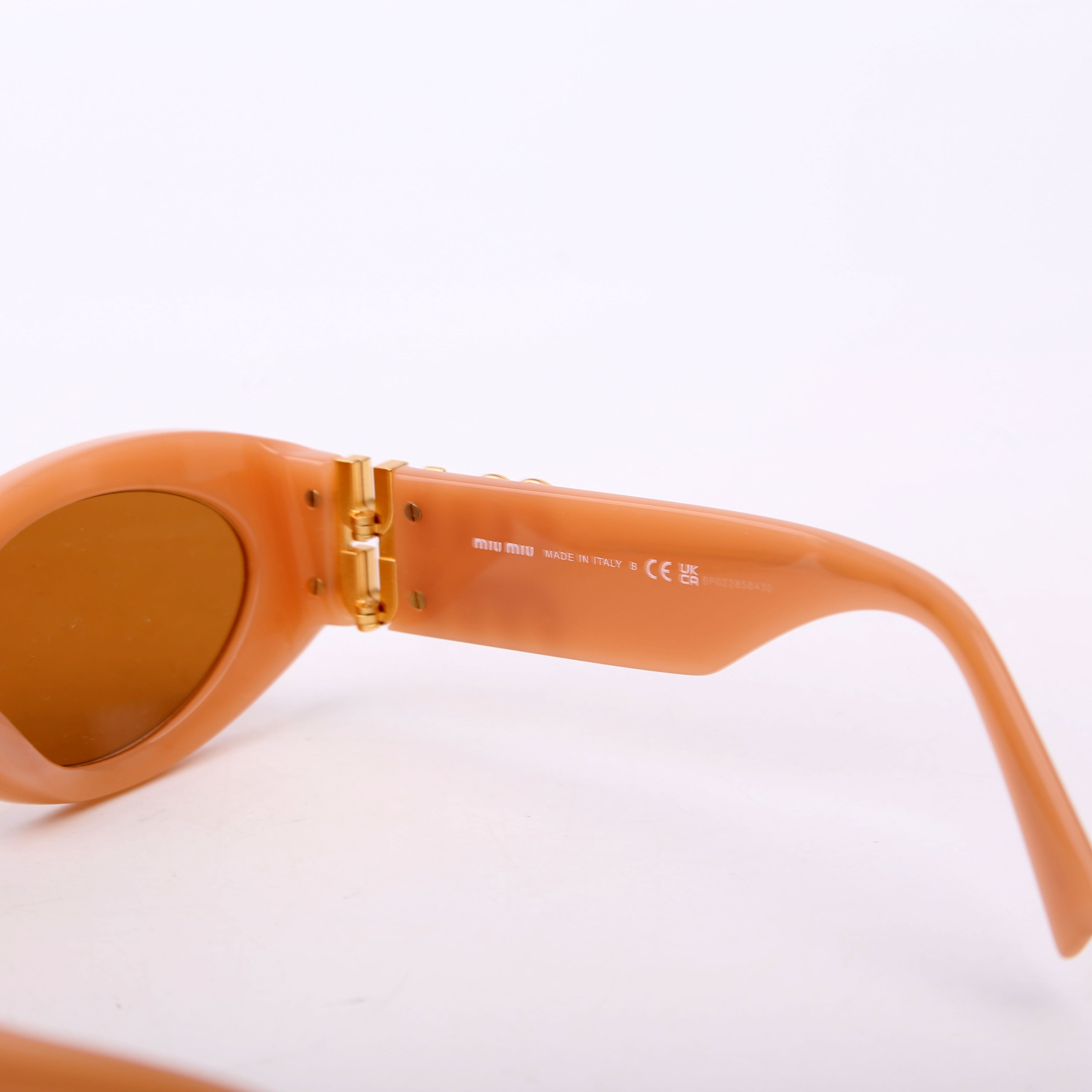 SMU11W Oval Sunglasses Peach