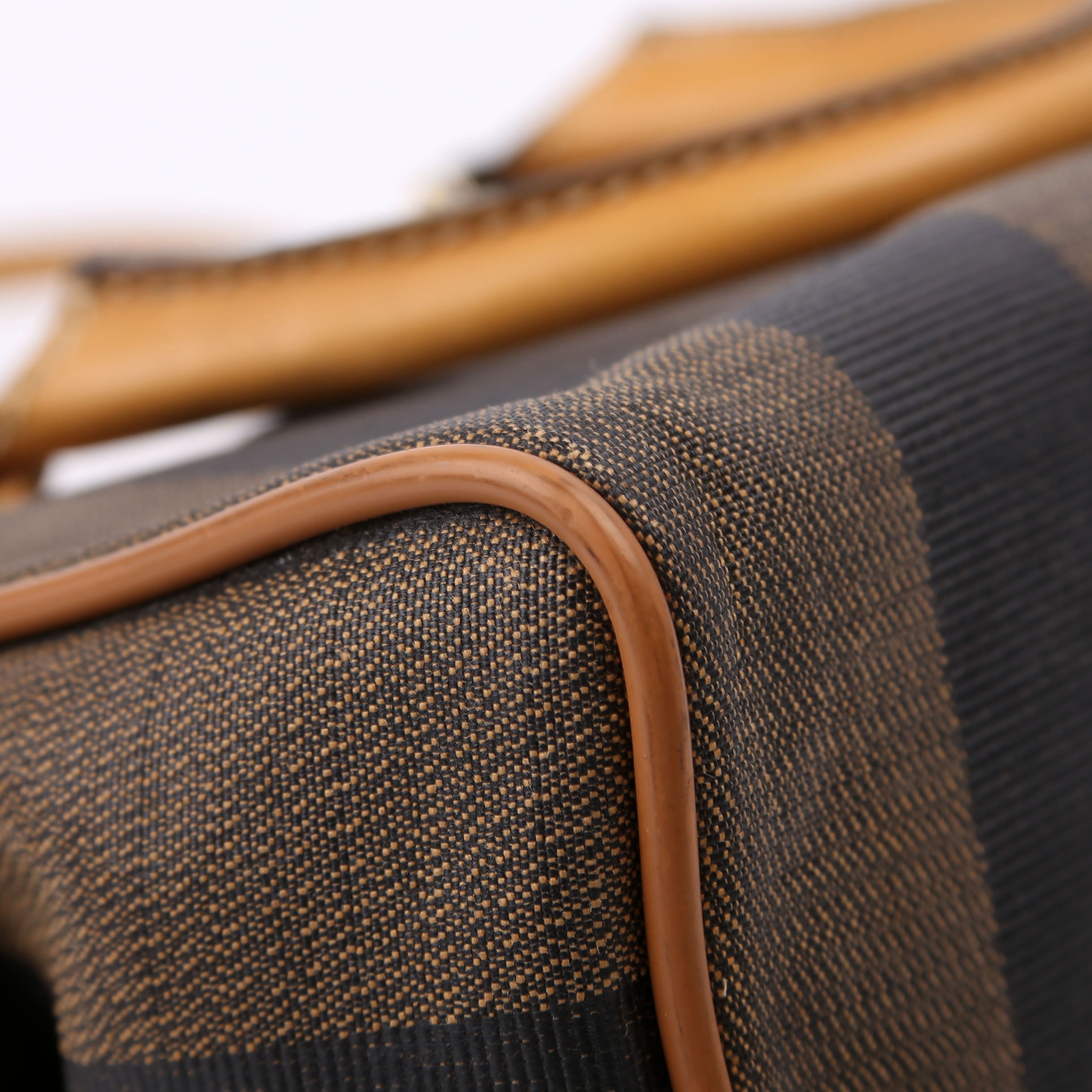 Mini Pequin Boston With Strap Tan