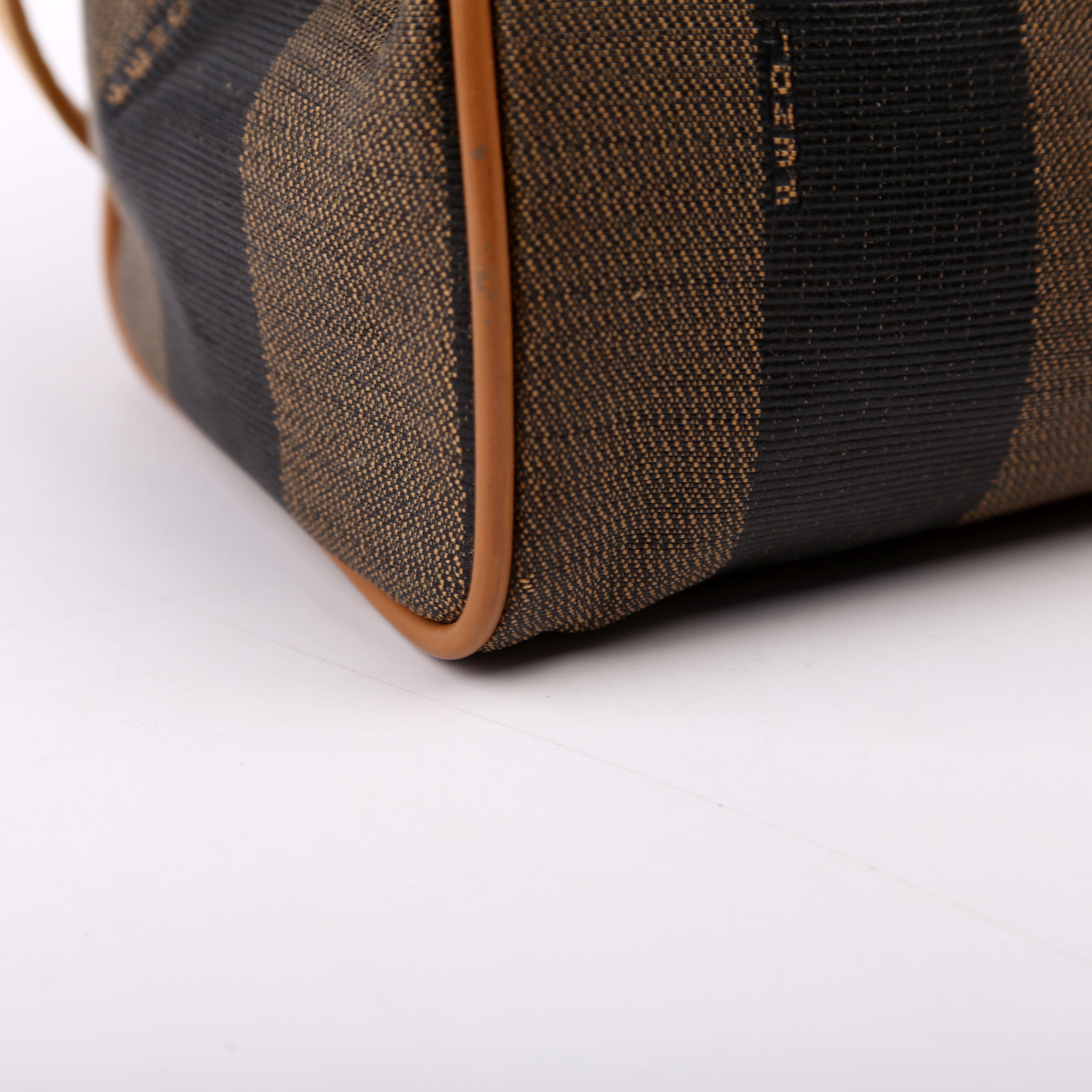 Mini Pequin Boston With Strap Tan