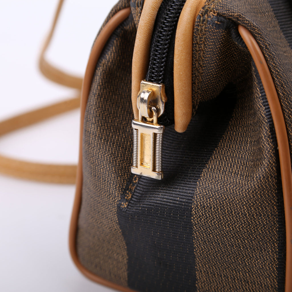 Mini Pequin Boston With Strap Tan