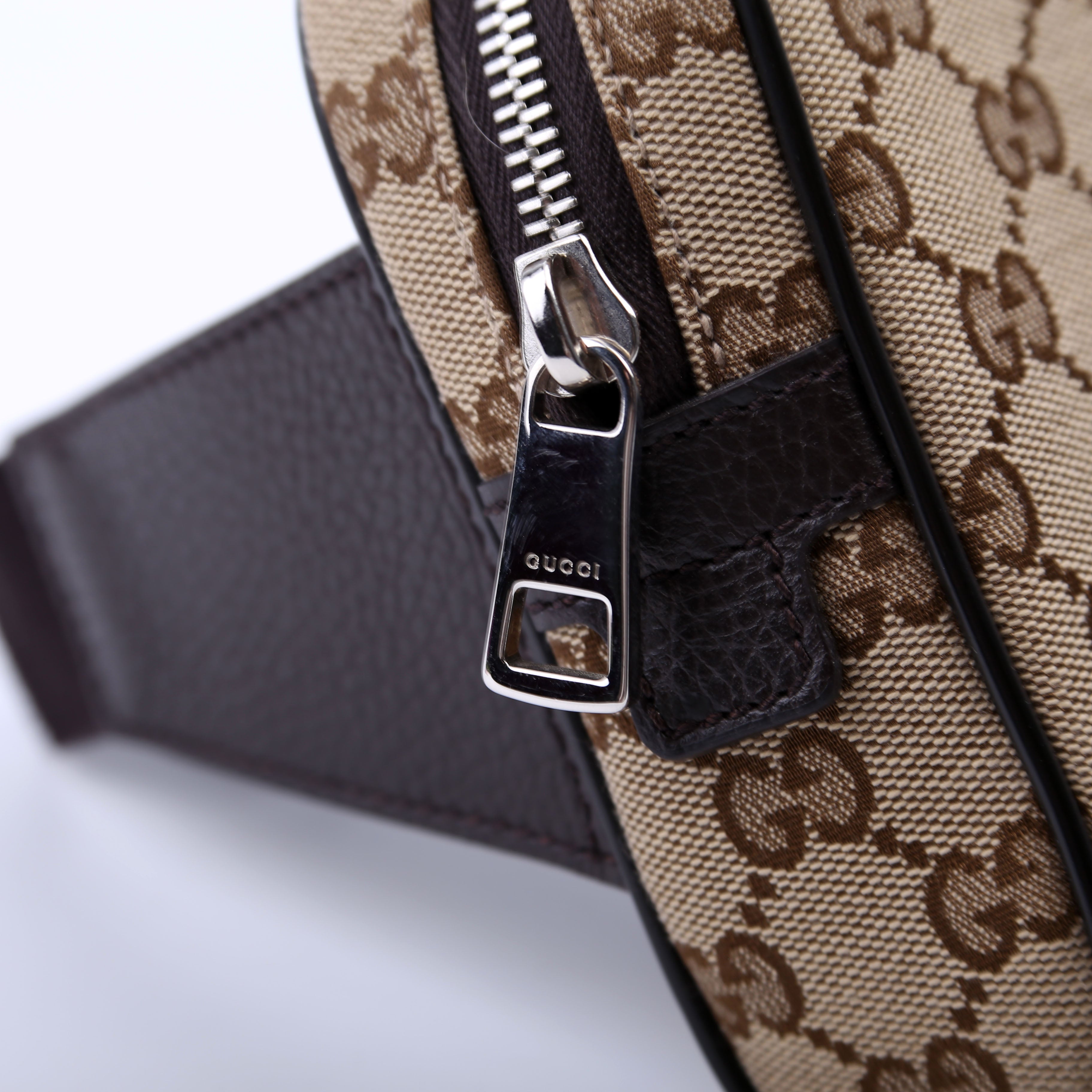 449174 GG Canvas Belt Bag Brown