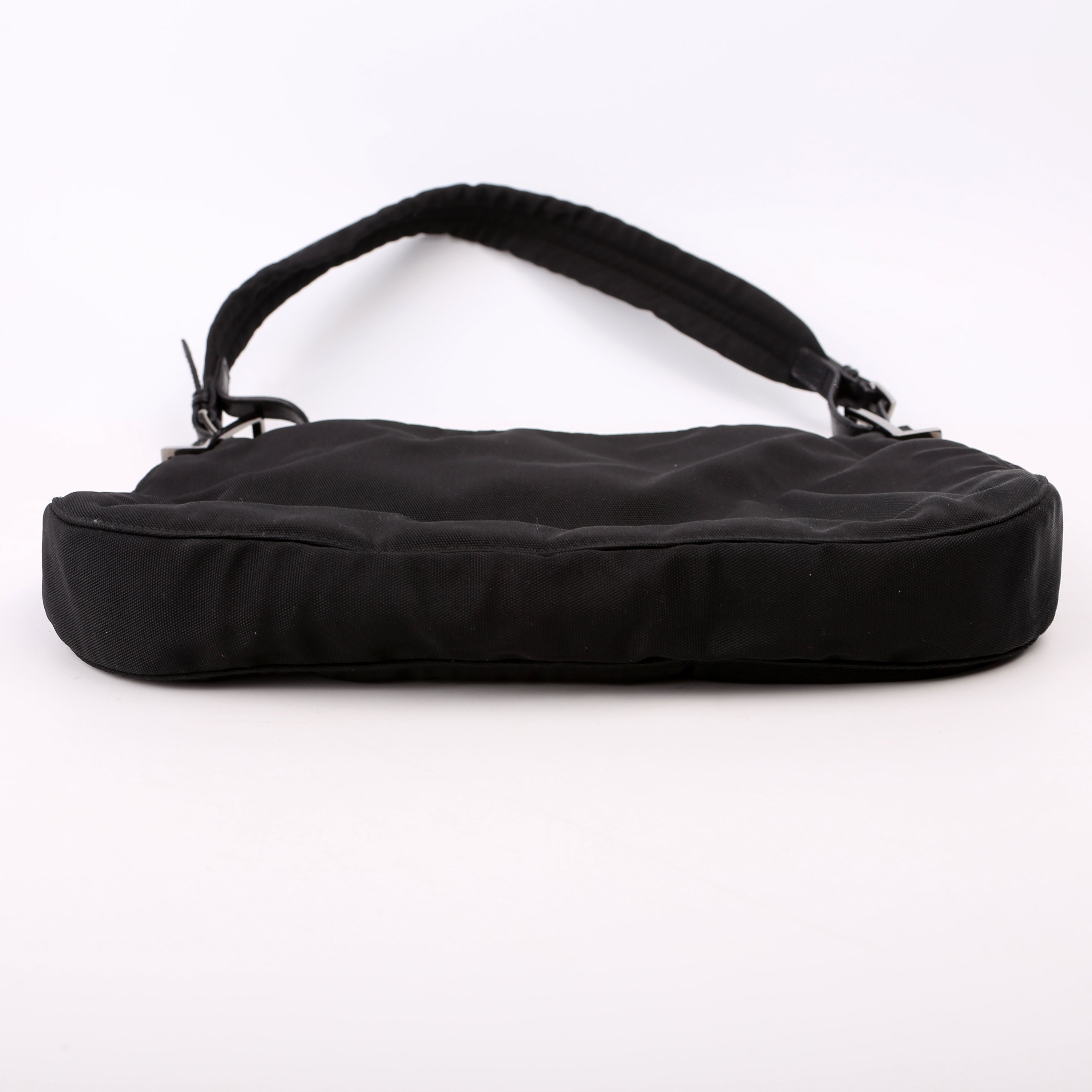001-3193 Nylon Small Hobo Black