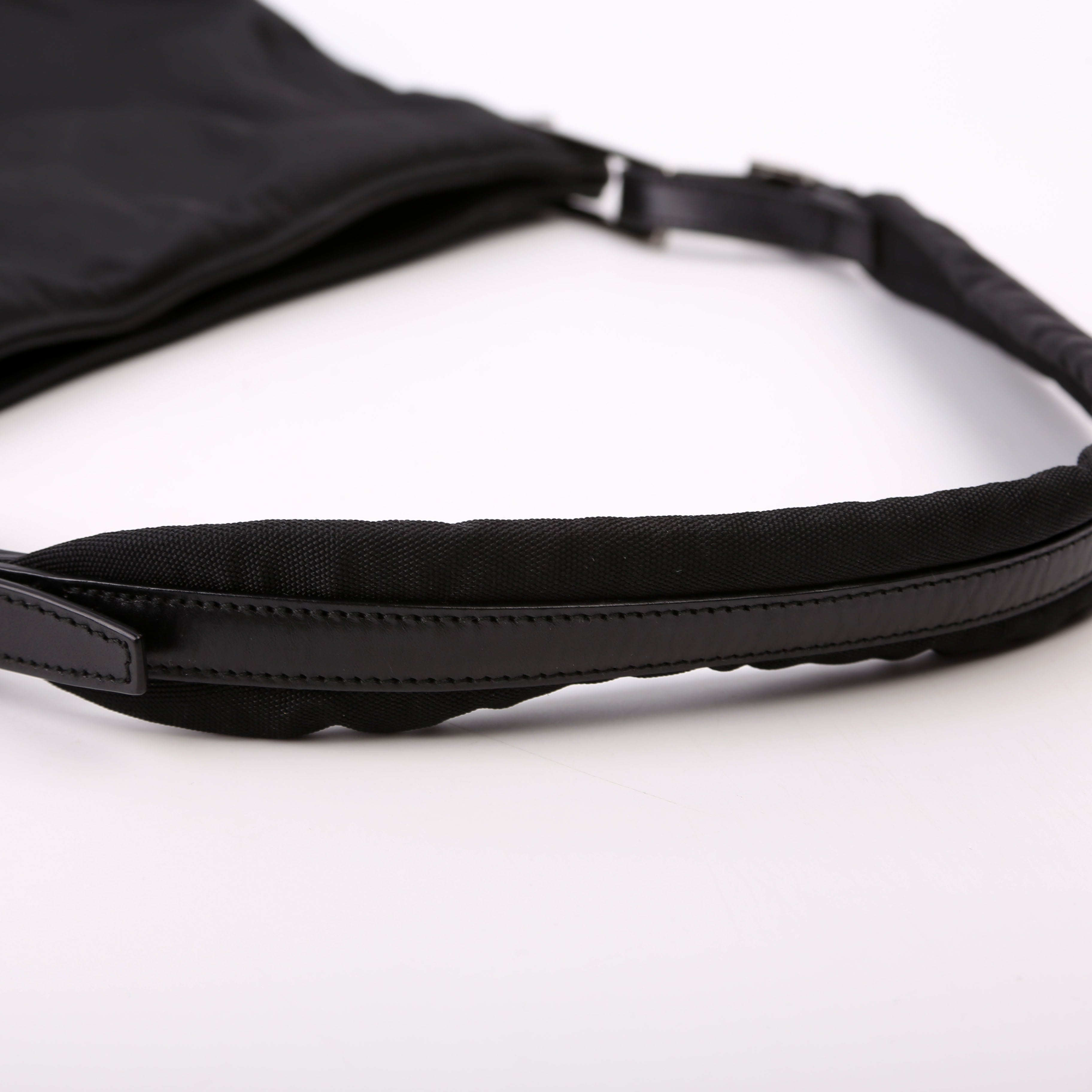 001-3193 Nylon Small Hobo Black
