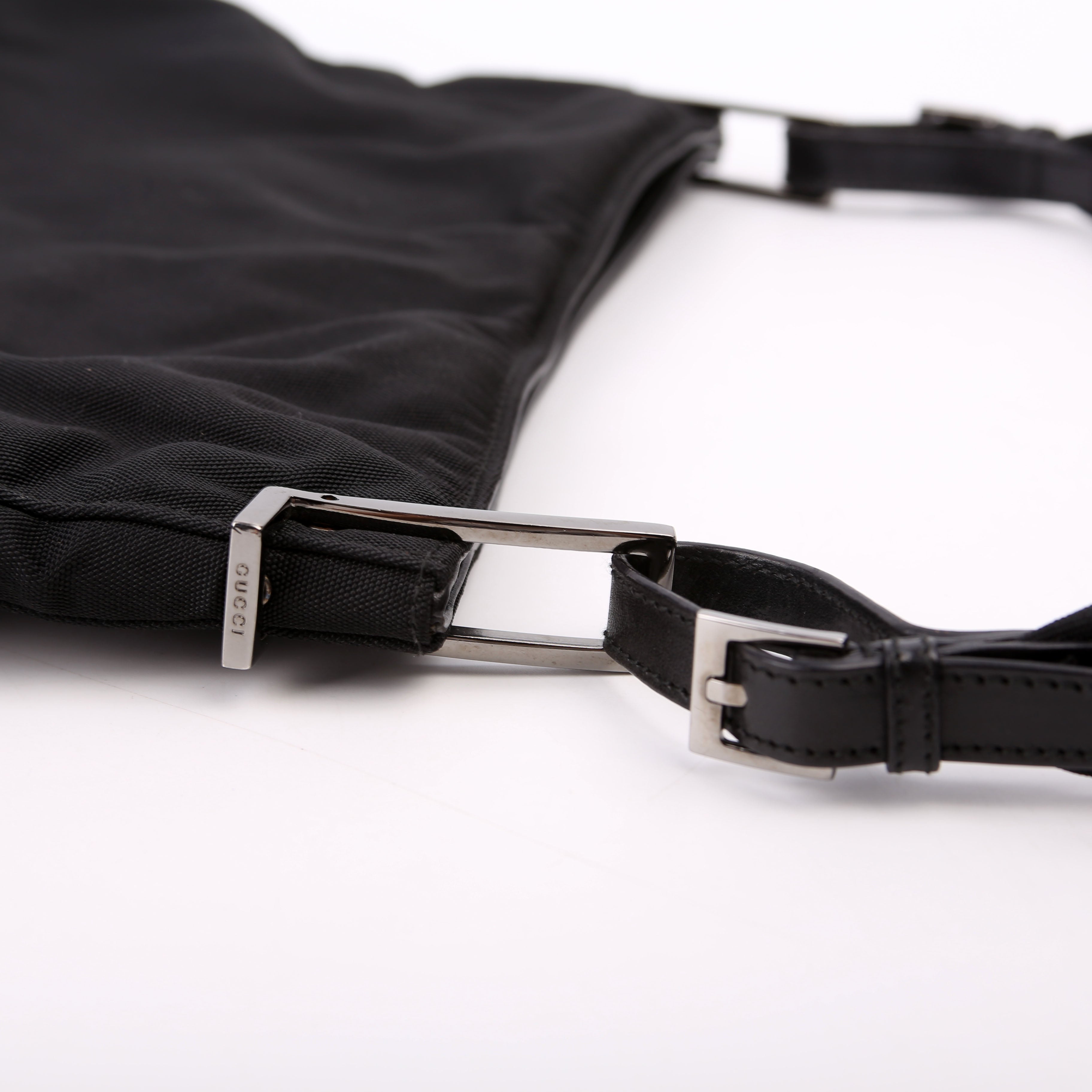 001-3193 Nylon Small Hobo Black