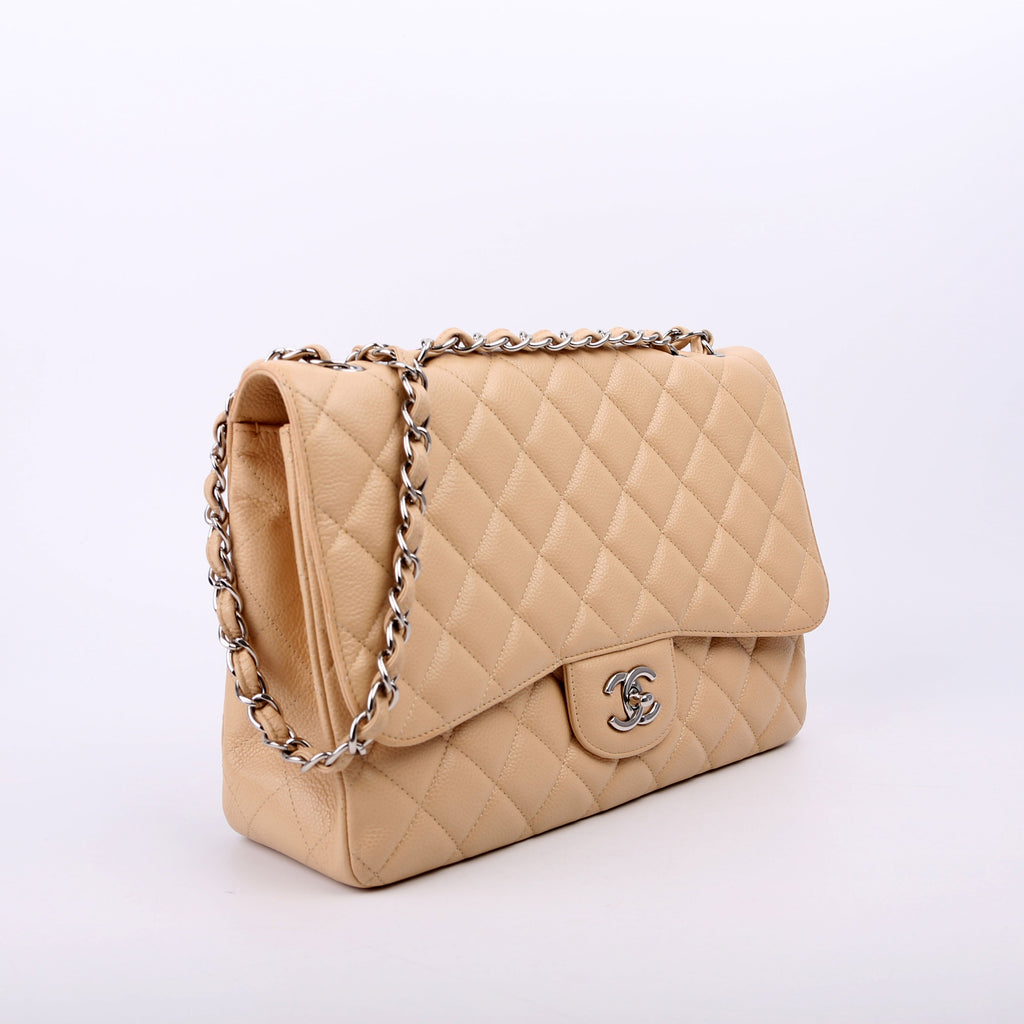 Classic Flap Jumbo Caviar Beige